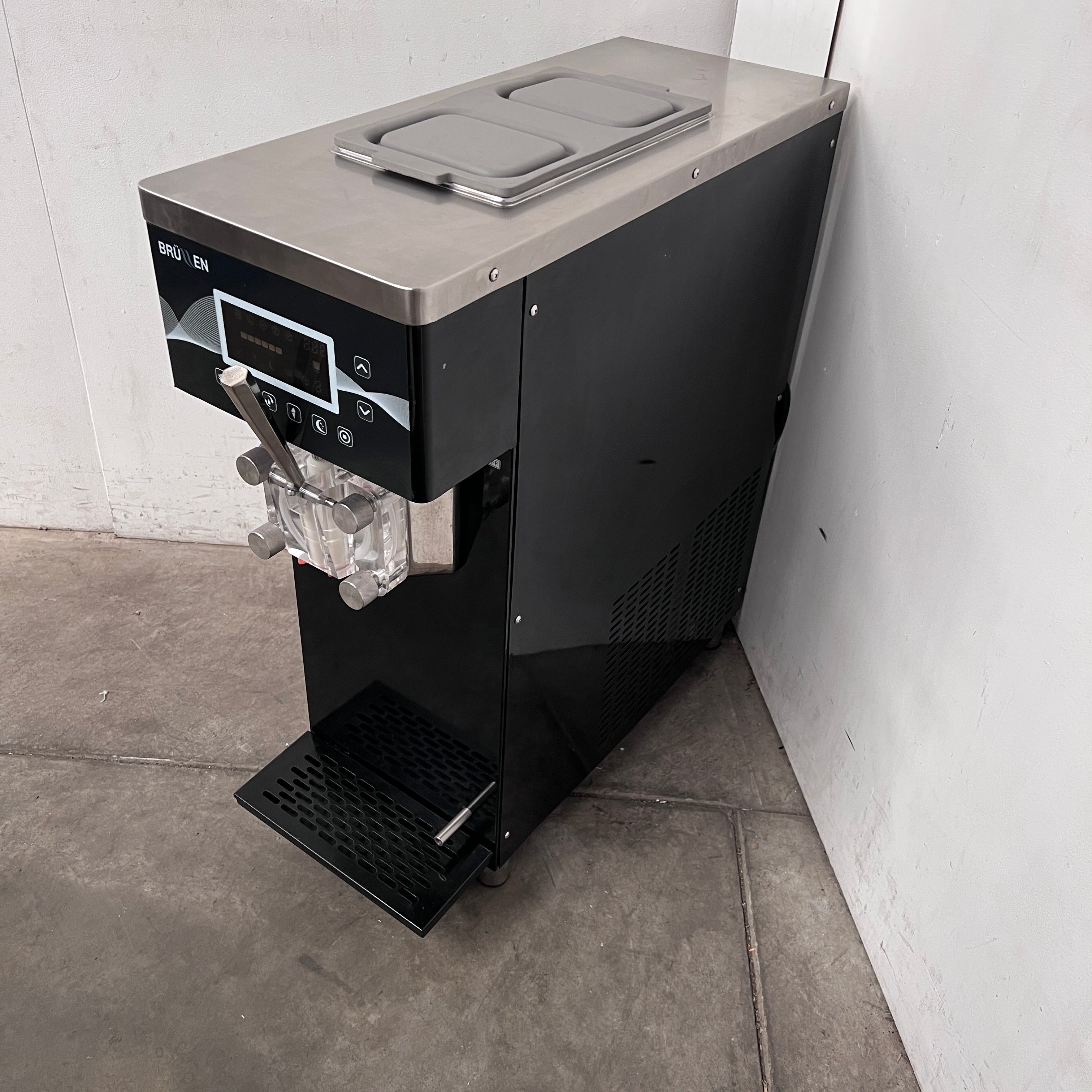 Brullen i91 2020 Gravity Feed Ice Cream Machine - 790659
