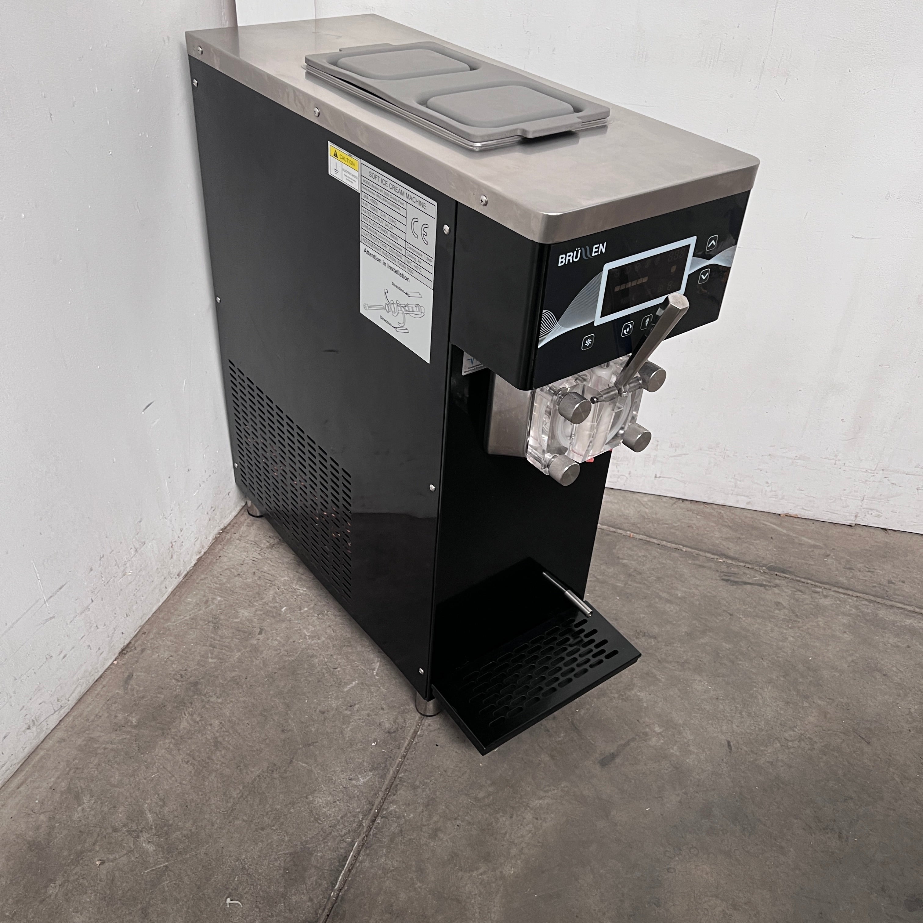 Brullen i91 2020 Gravity Feed Ice Cream Machine - 790659