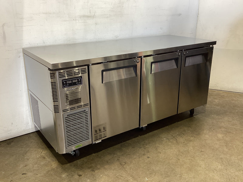 Turbo Air KURF18-3 Undercounter Fridge/Freezer - 791953