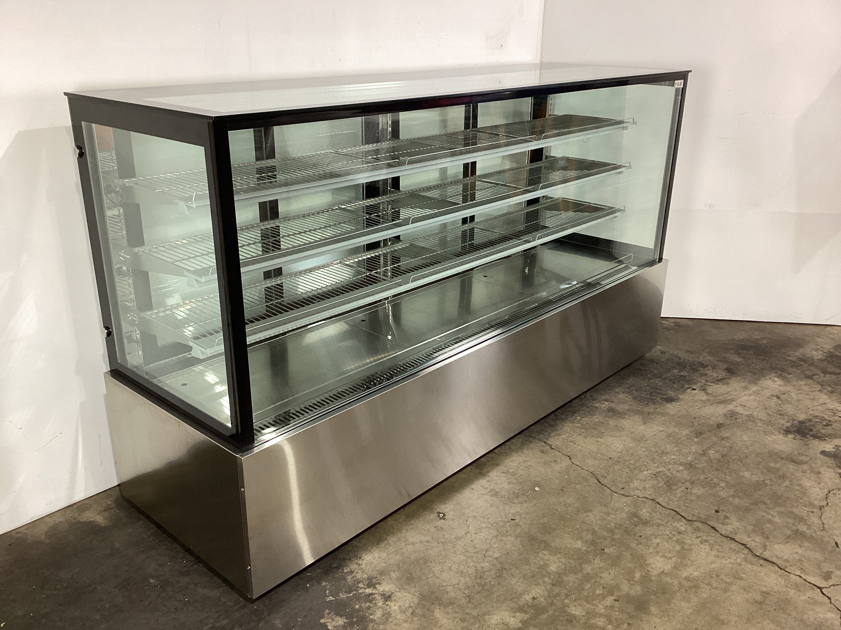 Bonvue SL880V Glass Cold Display - 791958
