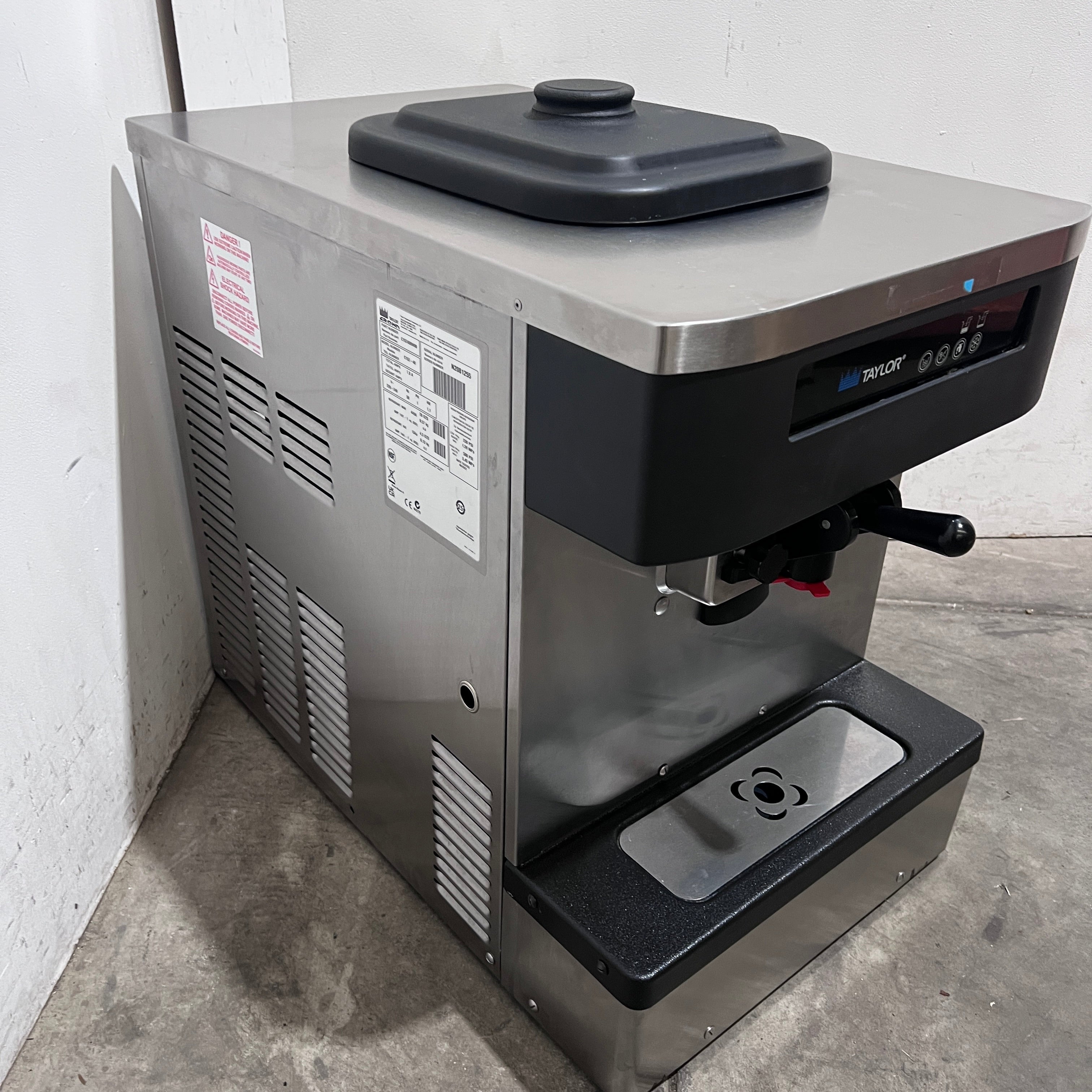 Taylor C152-40 Ice Cream Machine - 795024
