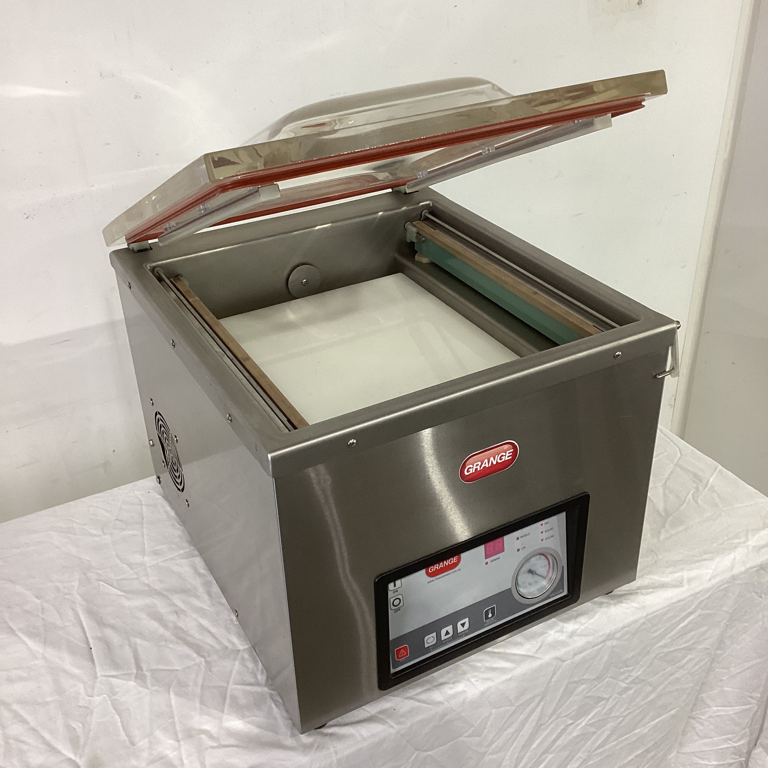Grange DZ4002F Vacuum Sealer - 796079