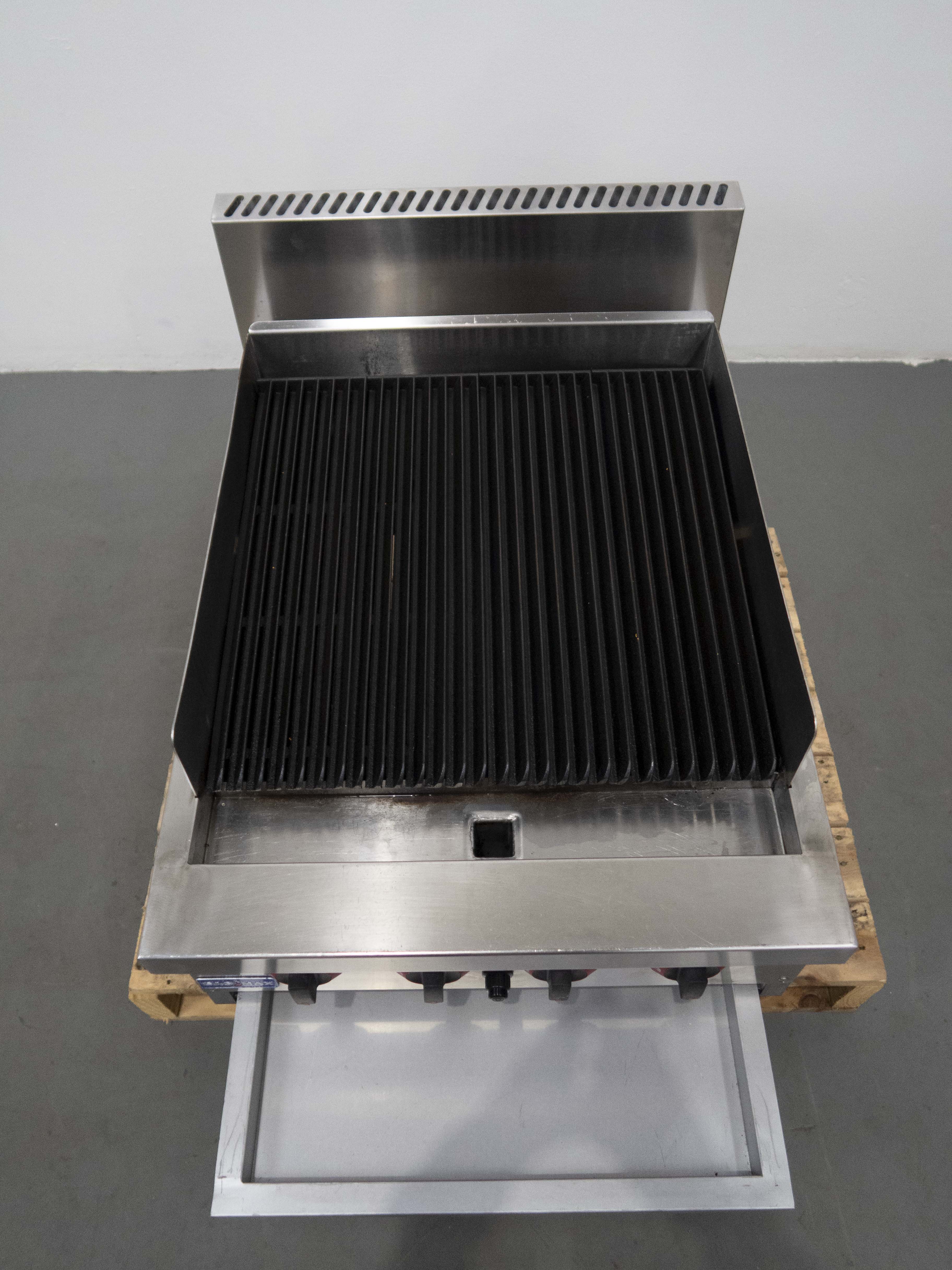 Gasmax QR-24E 4 Burner Char Grill - 796362