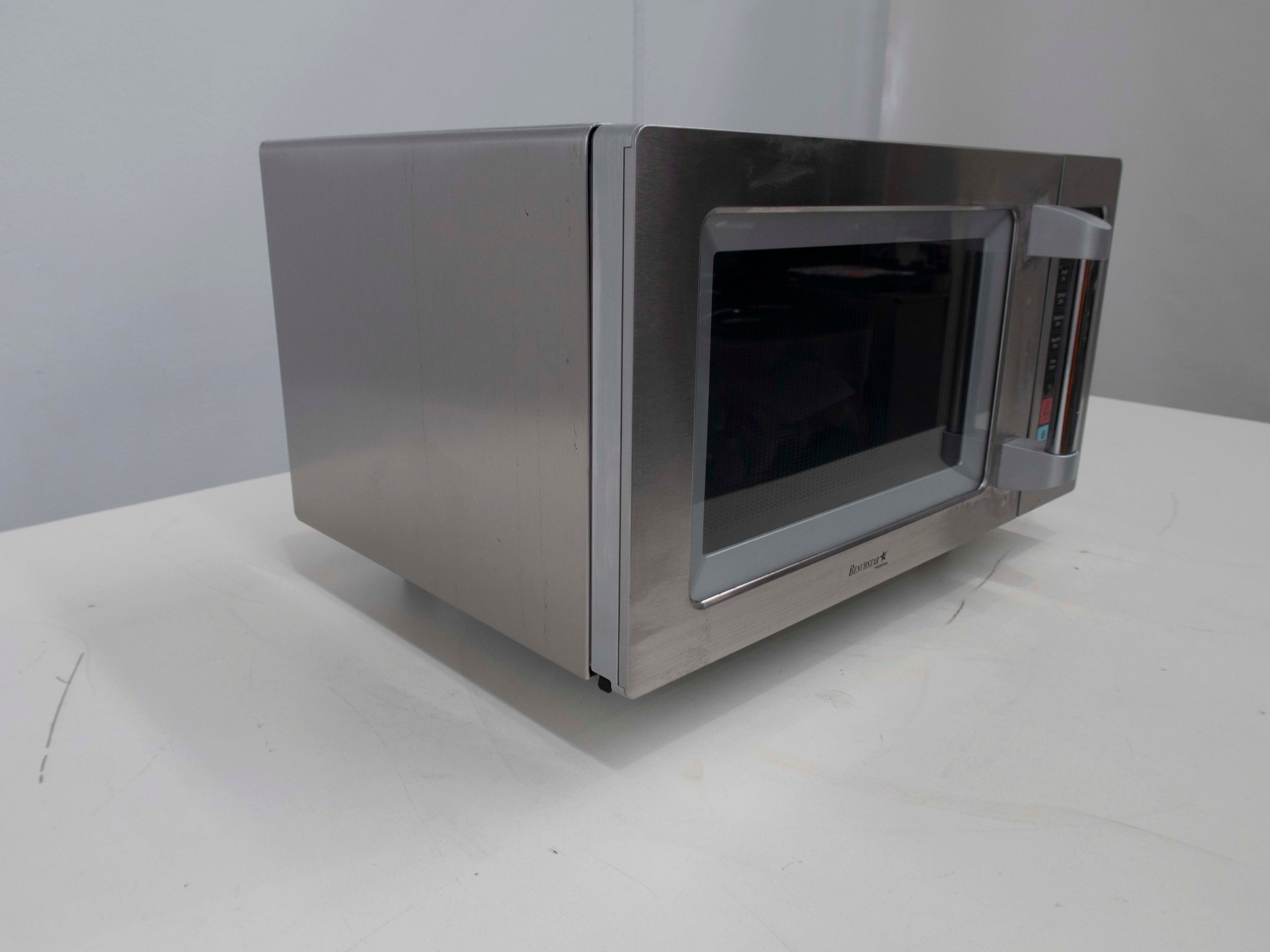 Benchstar MD-1000L Microwave Oven - 797346