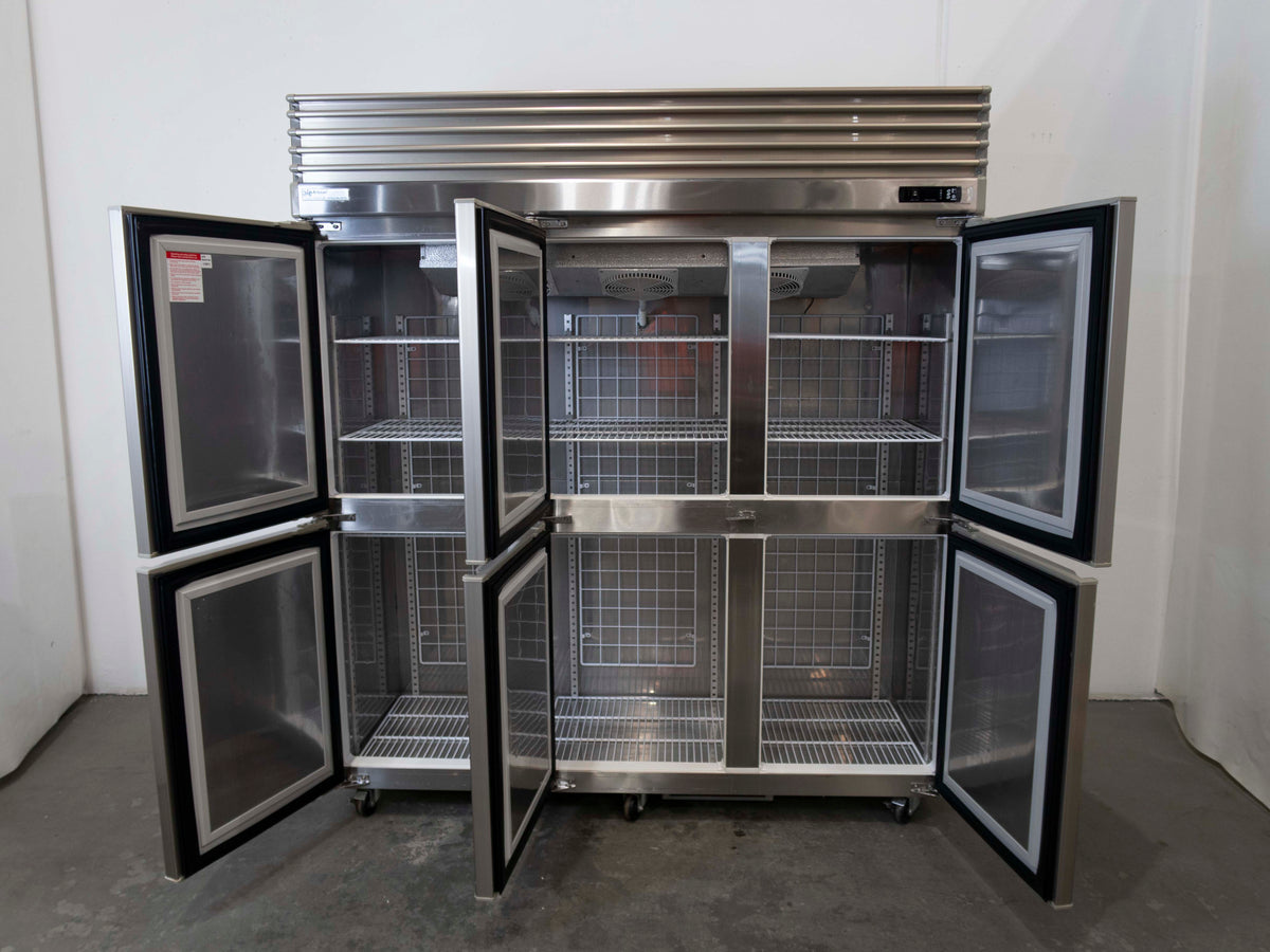 Artisan M1623 Upright Freezer - 799183