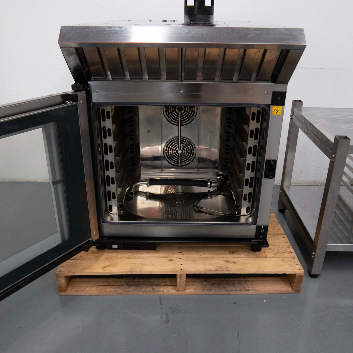 Unox XEBC-06EU-EPRM Combi Oven With Stand and Exhaust Hood - 800505