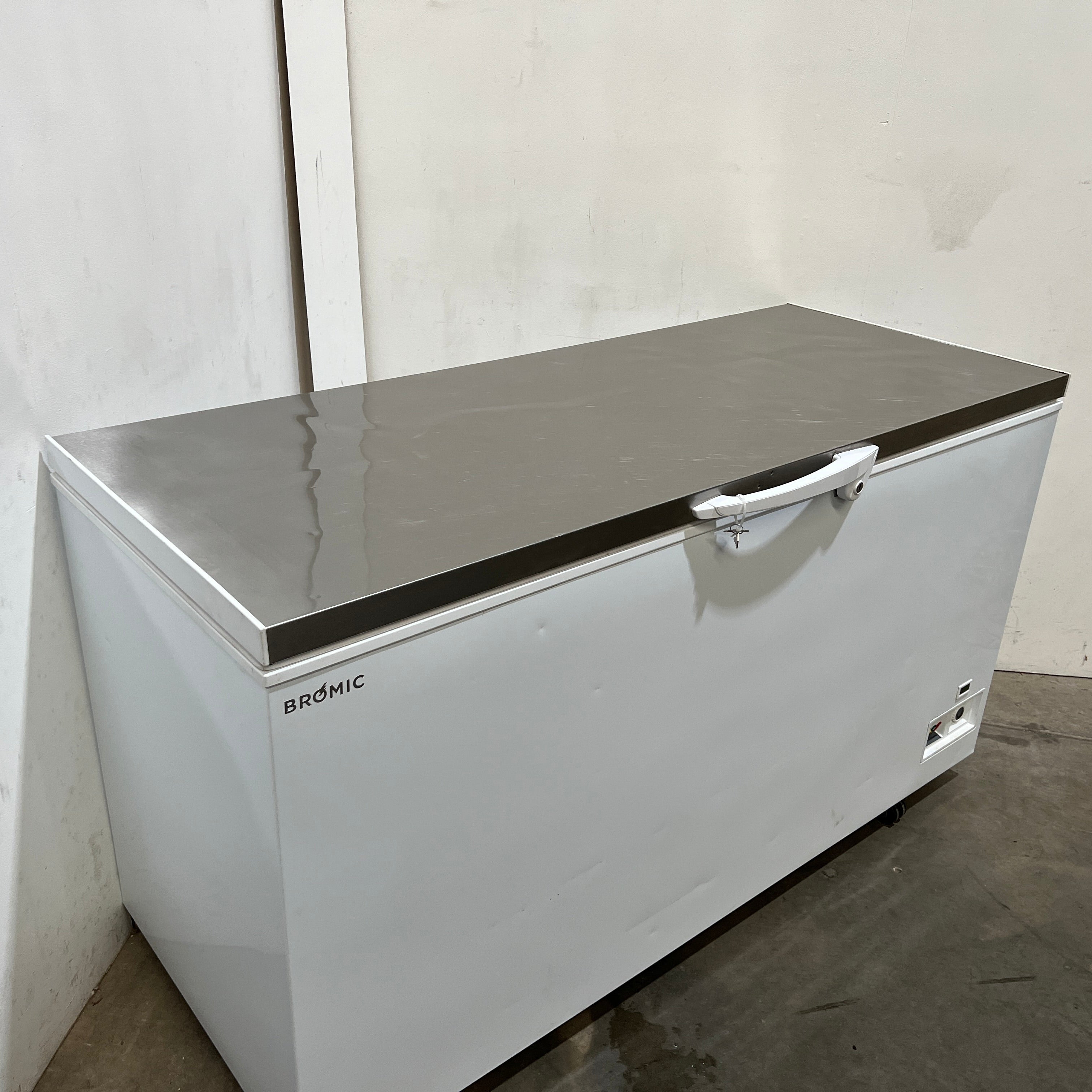 Bromic 3735307-NR-CF0500FTSS-NR Chest Freezer - 803008