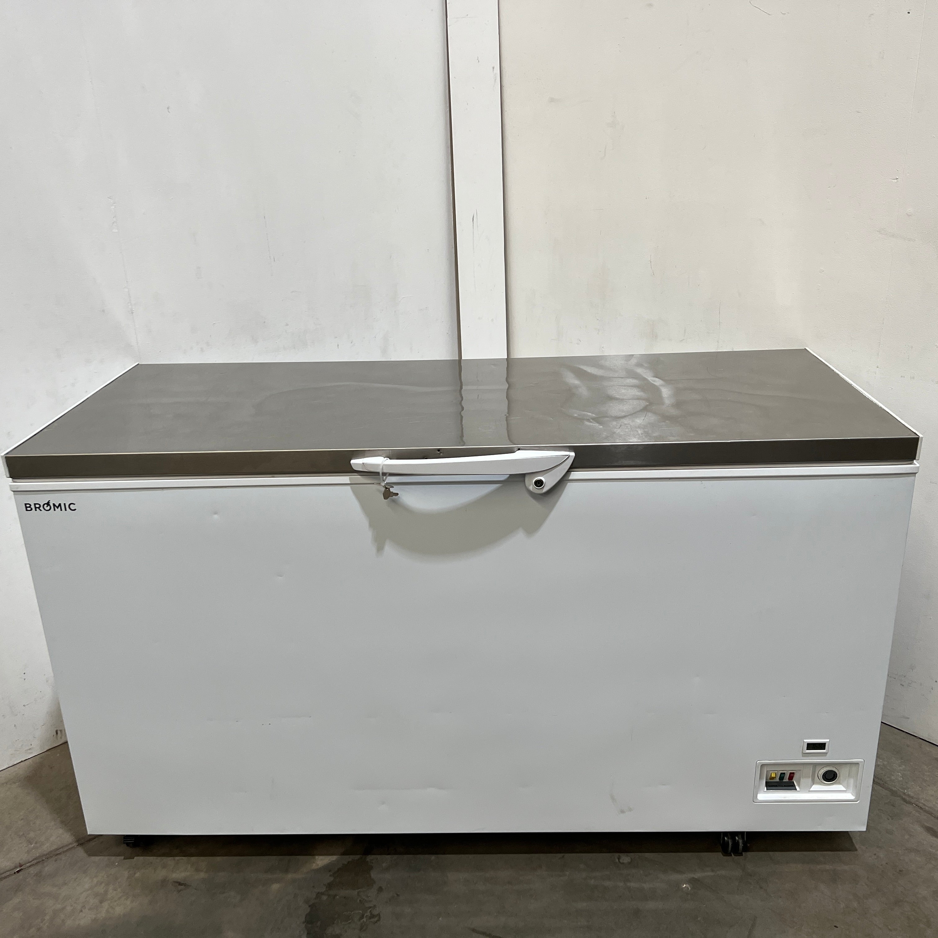 Bromic 3735307-NR-CF0500FTSS-NR Chest Freezer - 803008