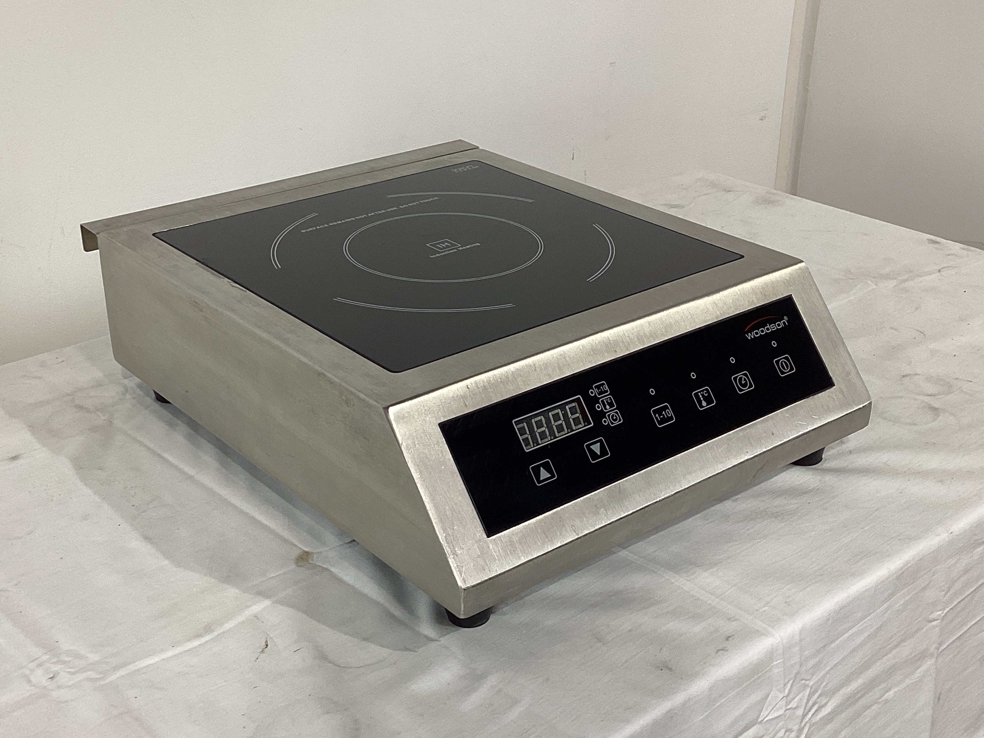 Woodson WI.HBCT.1.2400 Induction Hob - 804836