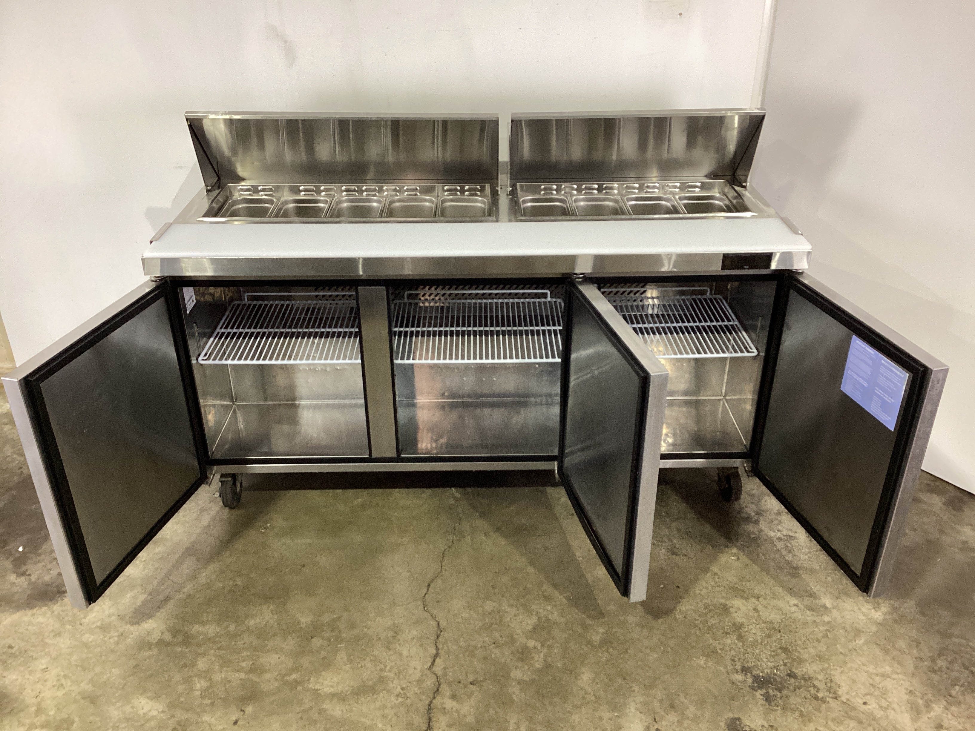Atosa MSF8304GR Sandwich Prep Fridge - 805793