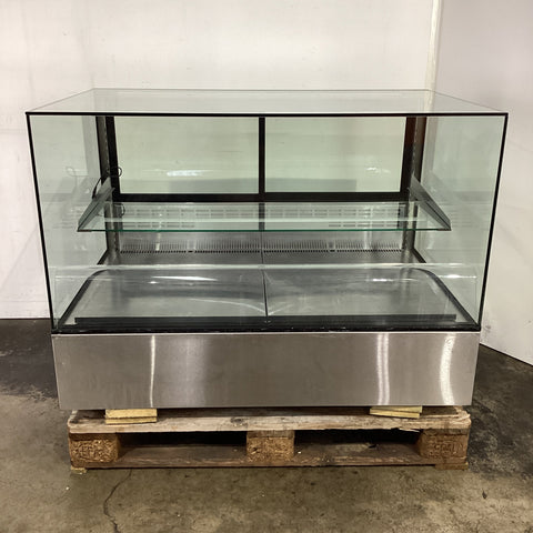 Festive Avon ACCH12 Compact Chilled Display - 807660