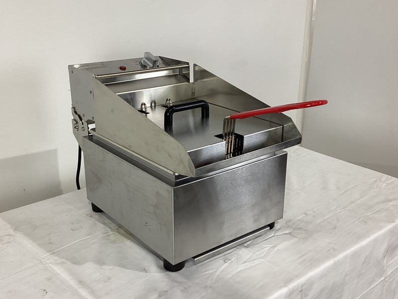 Woodson W.FRS50C Countertop Fryer - 809063