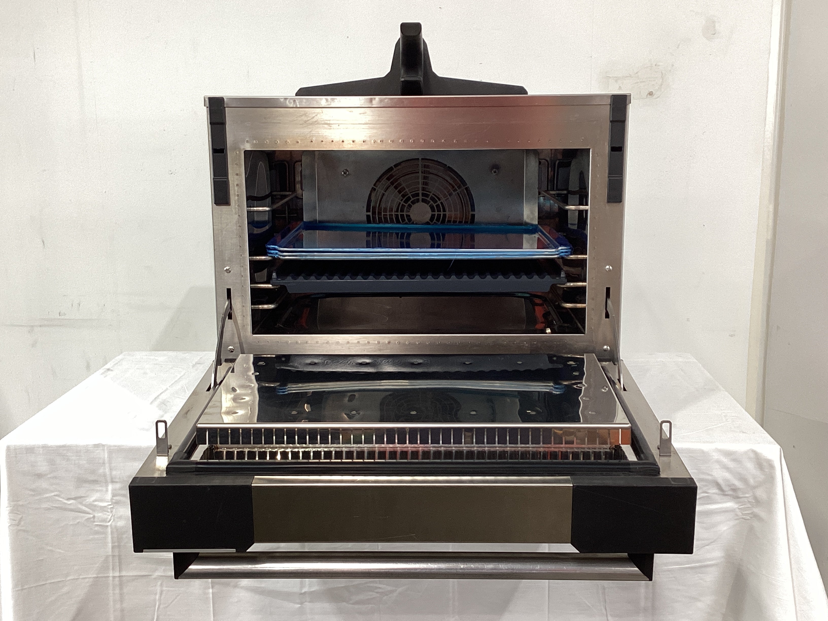 Unox XESW-03HS-MDDN Speed Oven - 809275