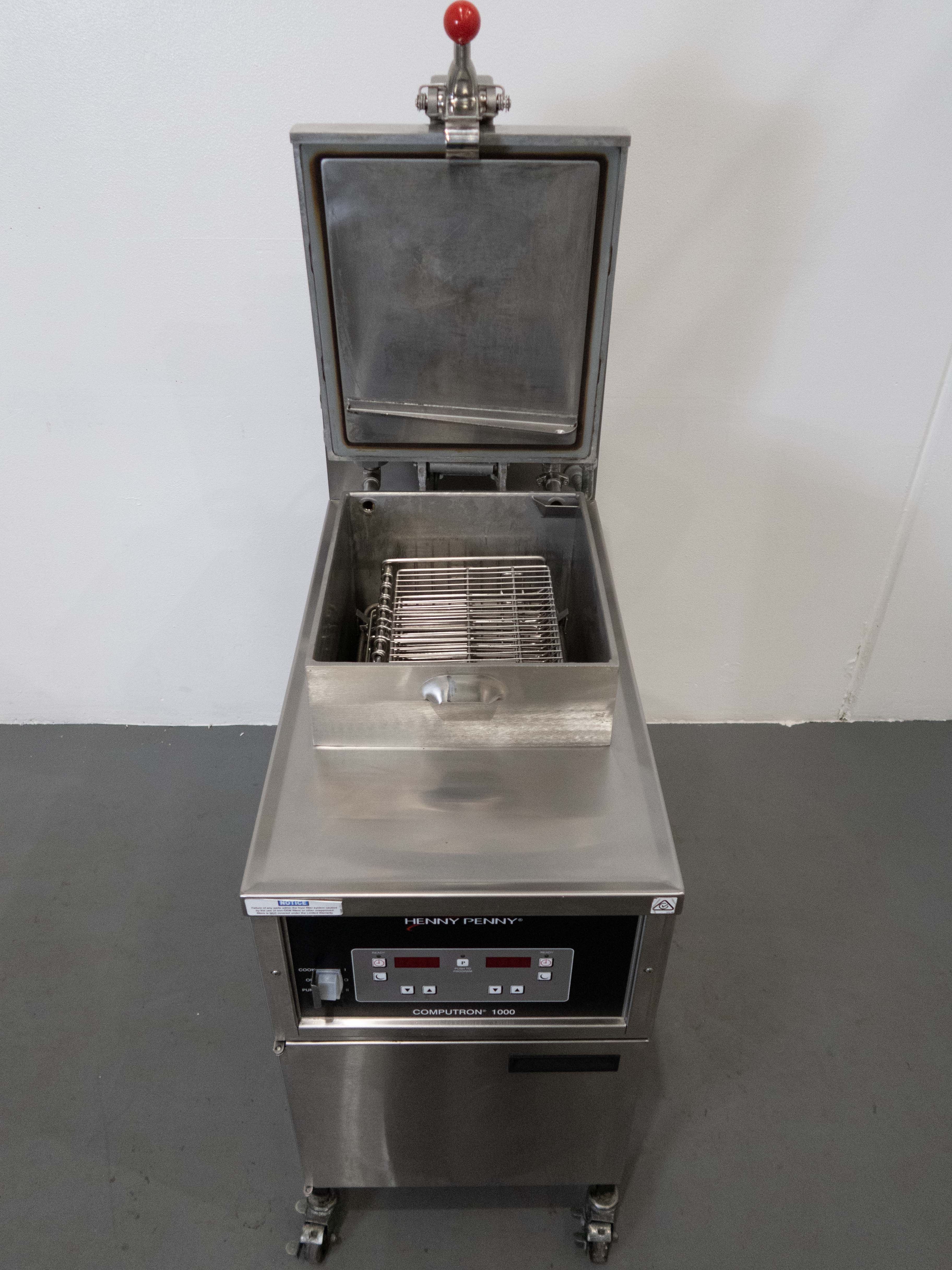 Henny Penny PFE500 Pressure Fryer - 810160