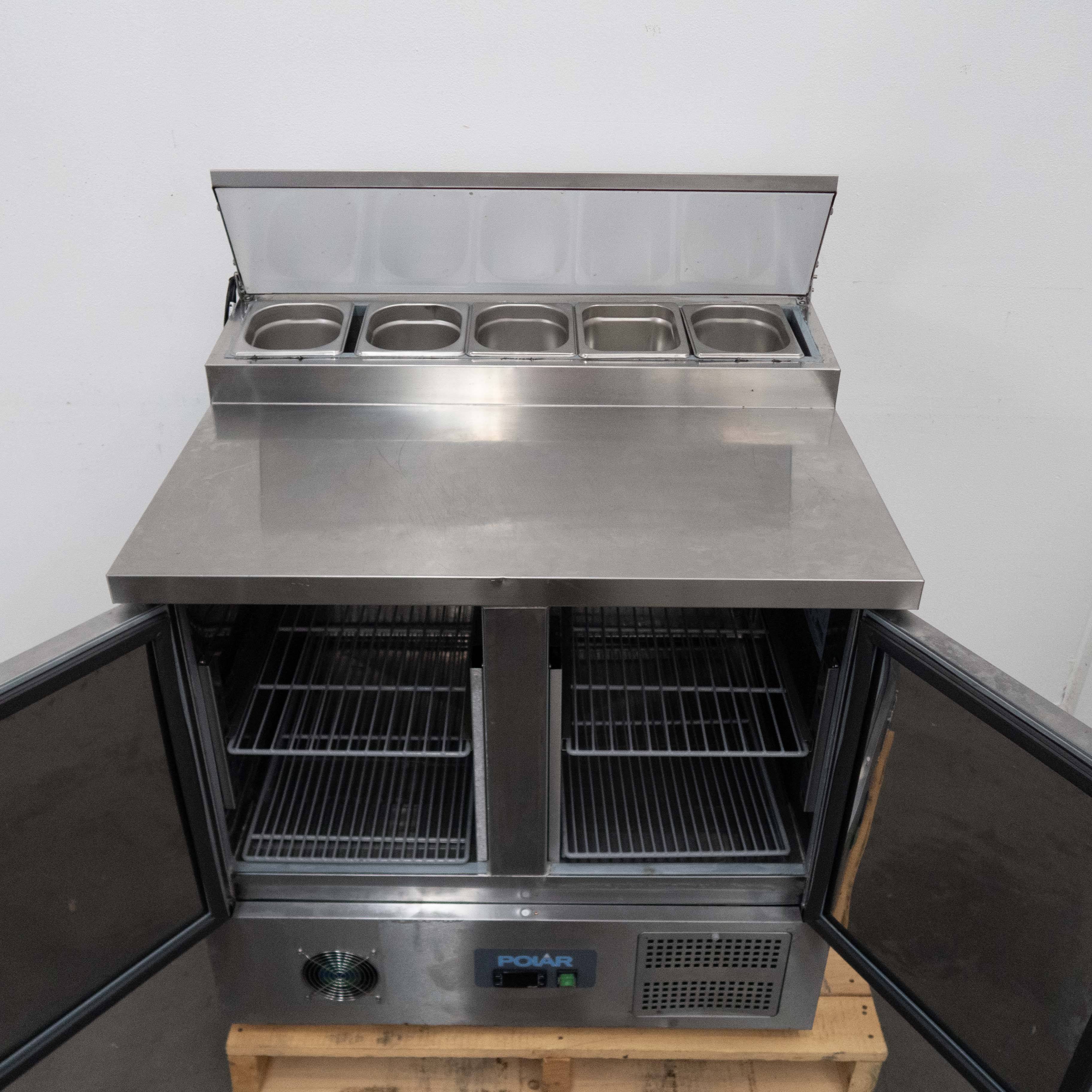 Polar G604-A Pizza Prep Fridge - 810829