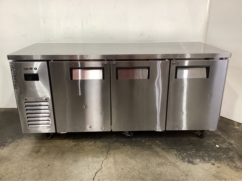 Skipio SUF18-3 Underbench Freezer - 811274
