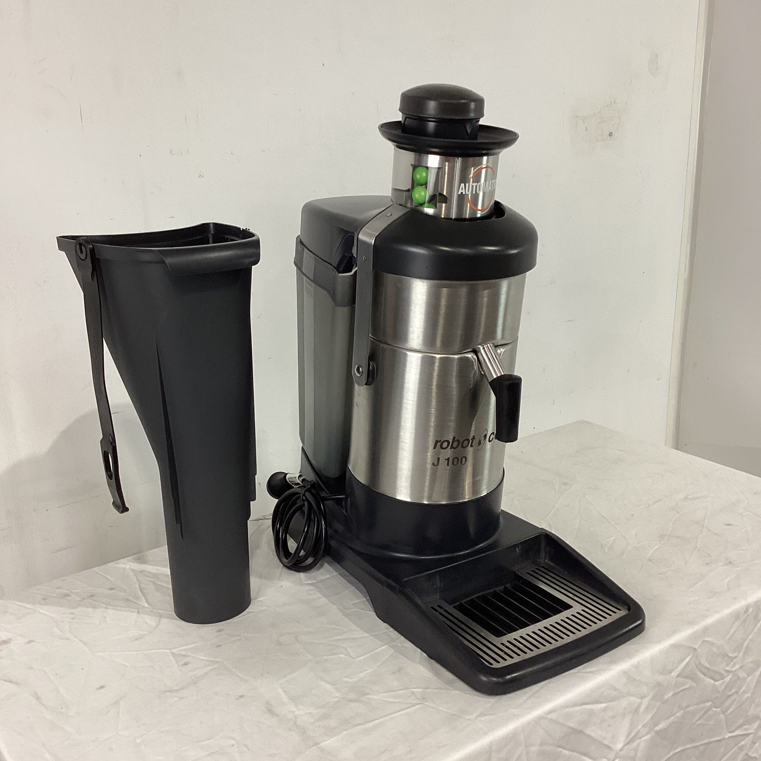 Robot Coupe J100 Juicer - 812600