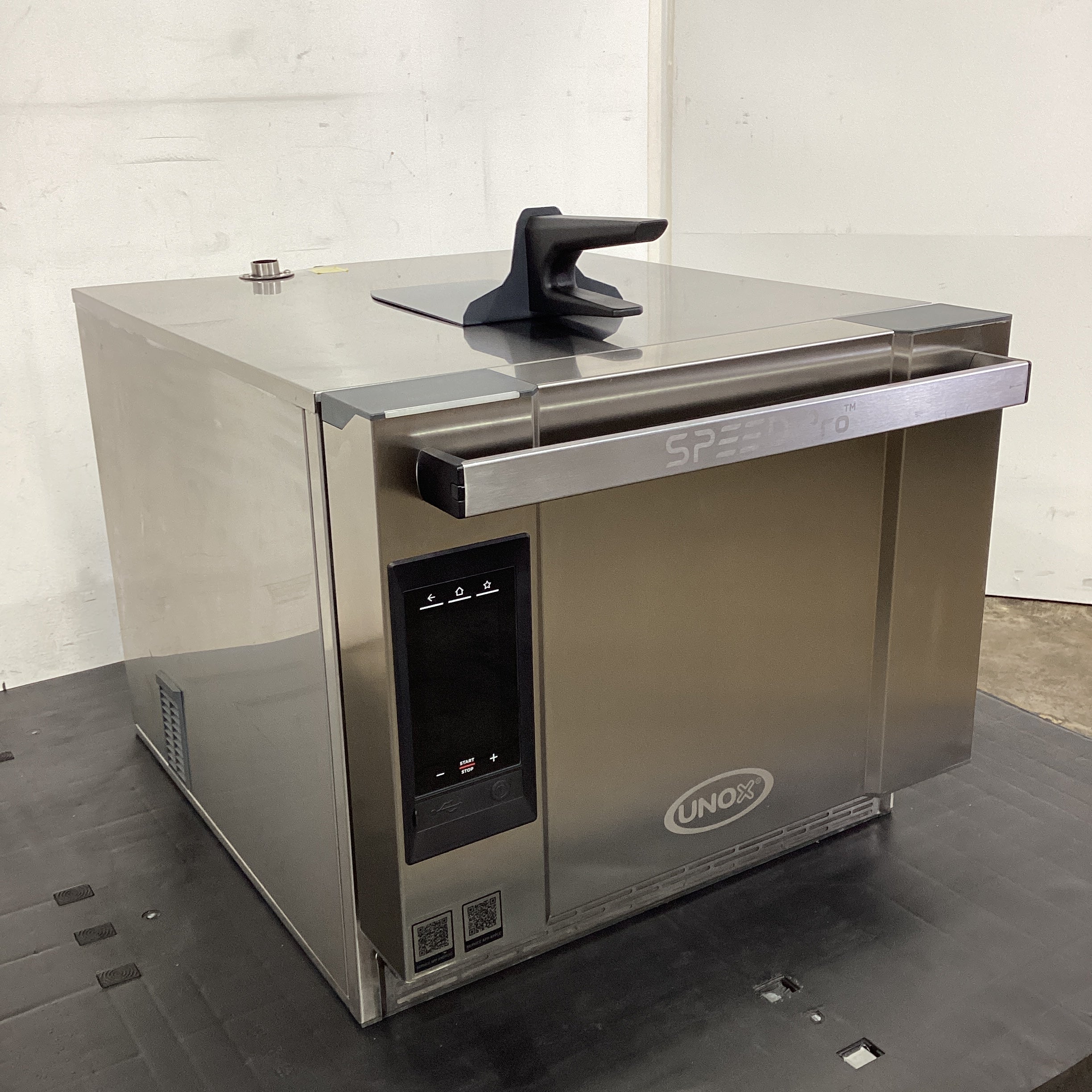 Unox XESW-03HS-EDDN Speed Oven - 812767