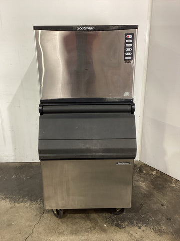 Scotsman NWH 608 A Ice Machine - 812860