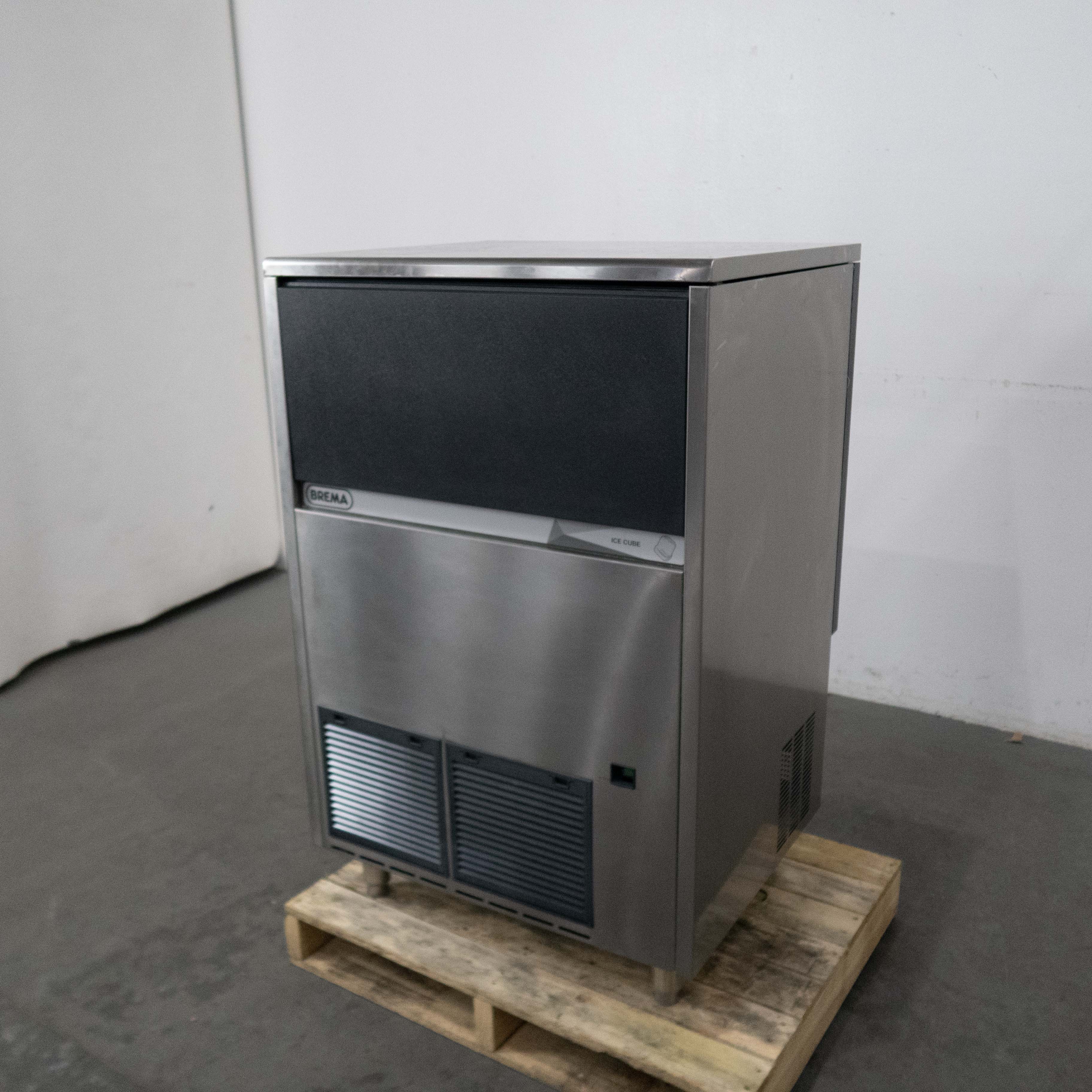 Brema CB955A Ice Machine - 813510