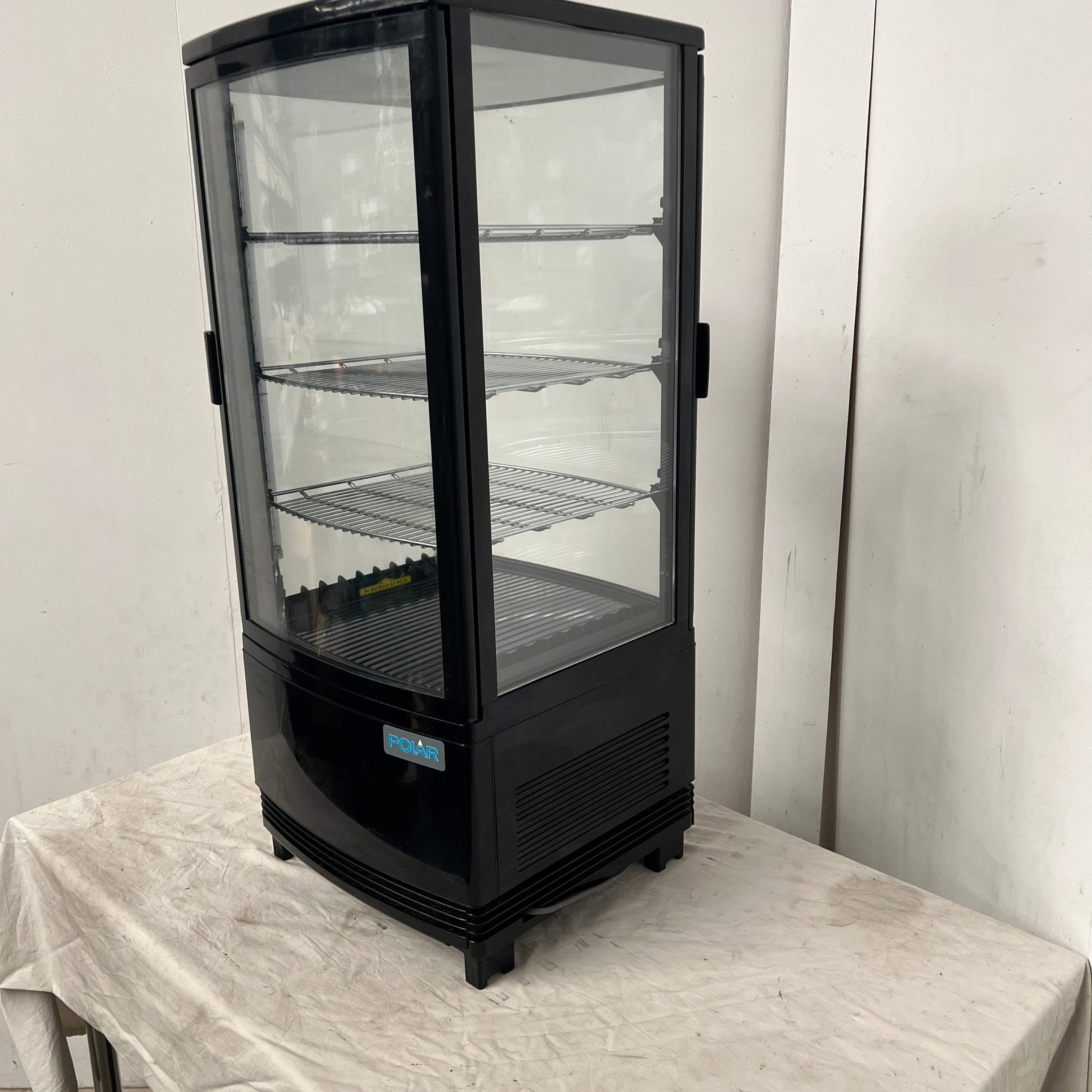 Polar DP288-A-09 Refrigerated Display - 813888