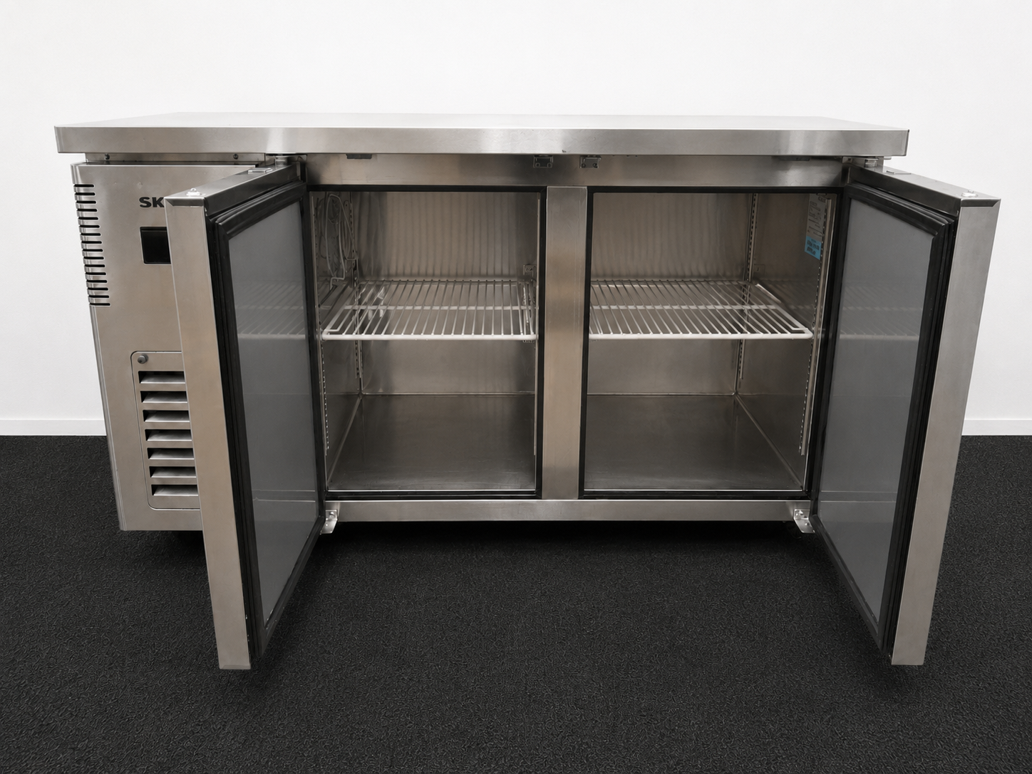 Skipio SUR12-2 Under Bench Fridge - 813890