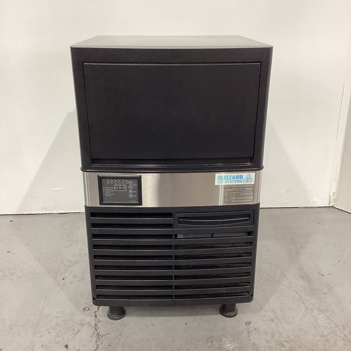 Blizzard SN-120P Ice Machine - 814986