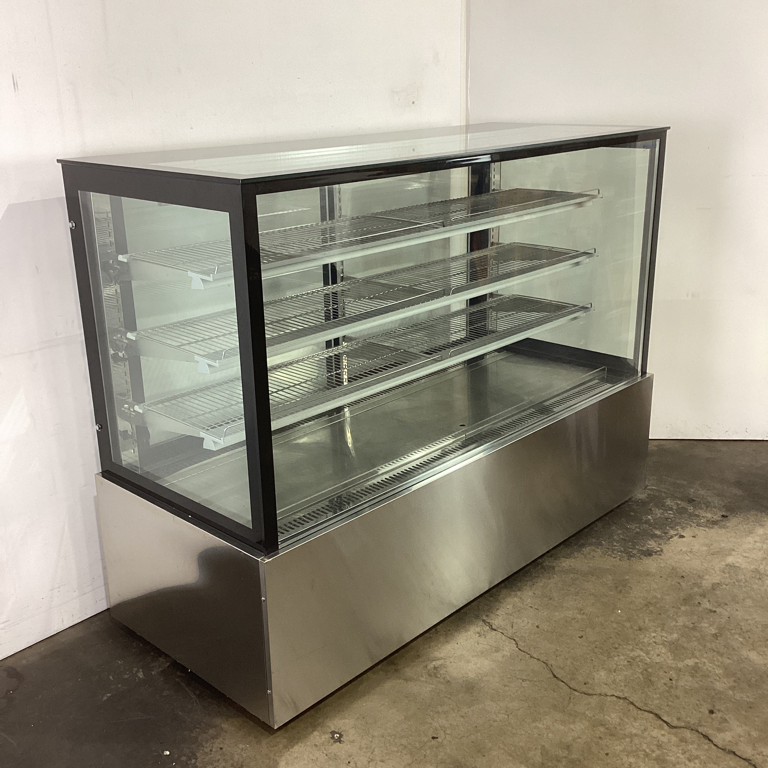 Bonvue SL860V Chilled Food Display - 818596