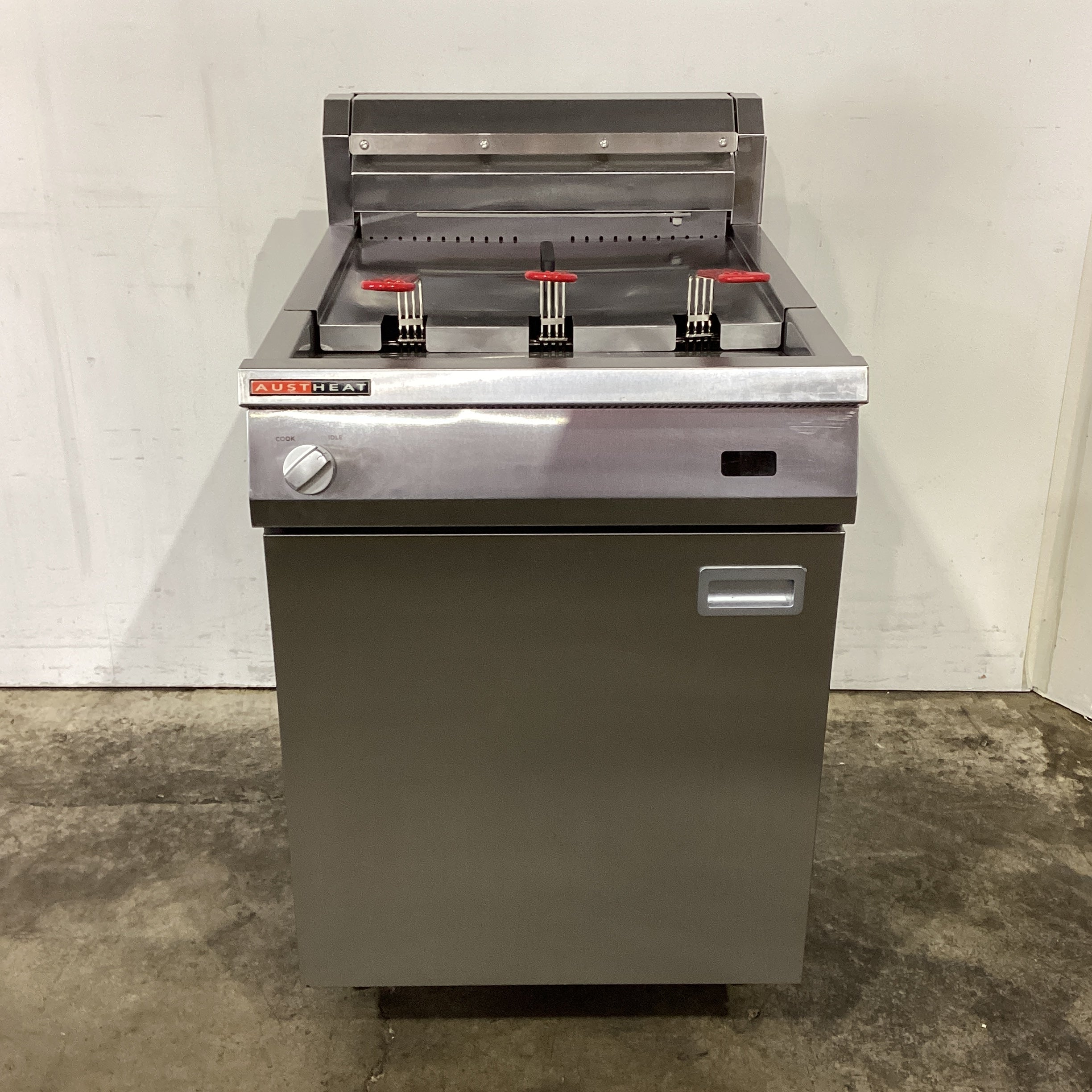 Austheat AF813R Fryer - 818632