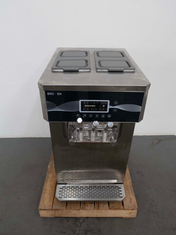 Brullen i26 Pro Gravity Feed Ice Cream Machine - 819208