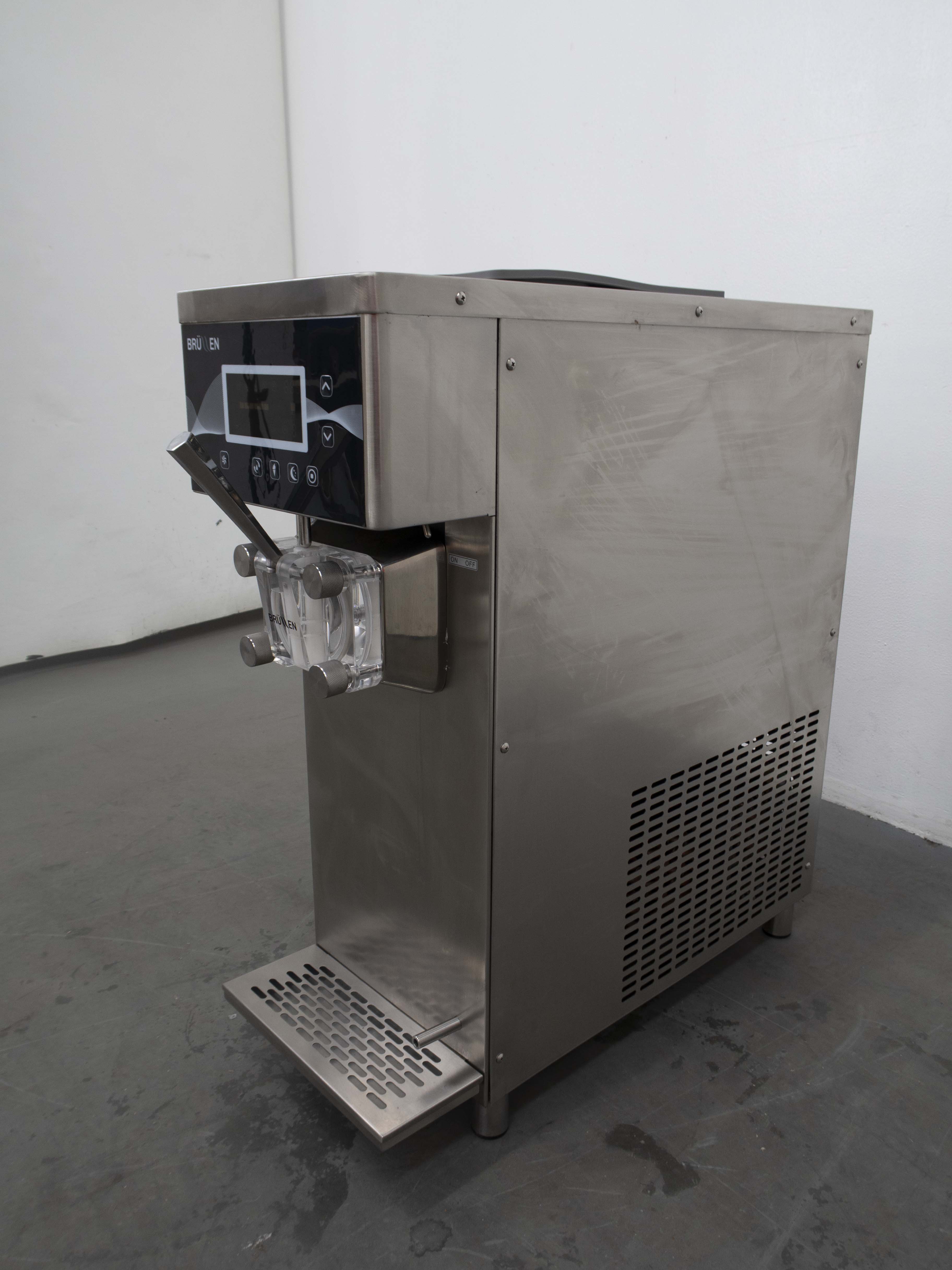 Brullen i91 2020 Soft Serve Machine - 820657