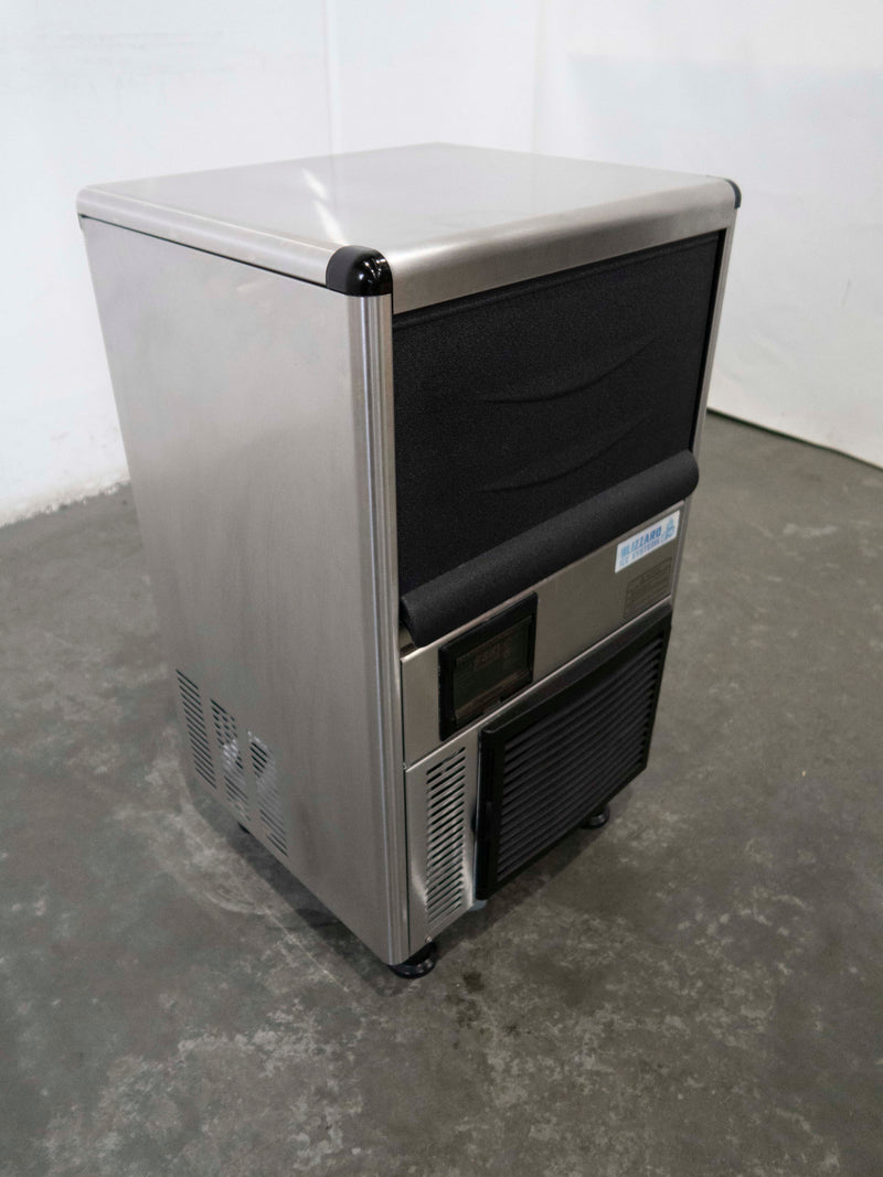 Blizzard SN-31A Ice Machine - 820681