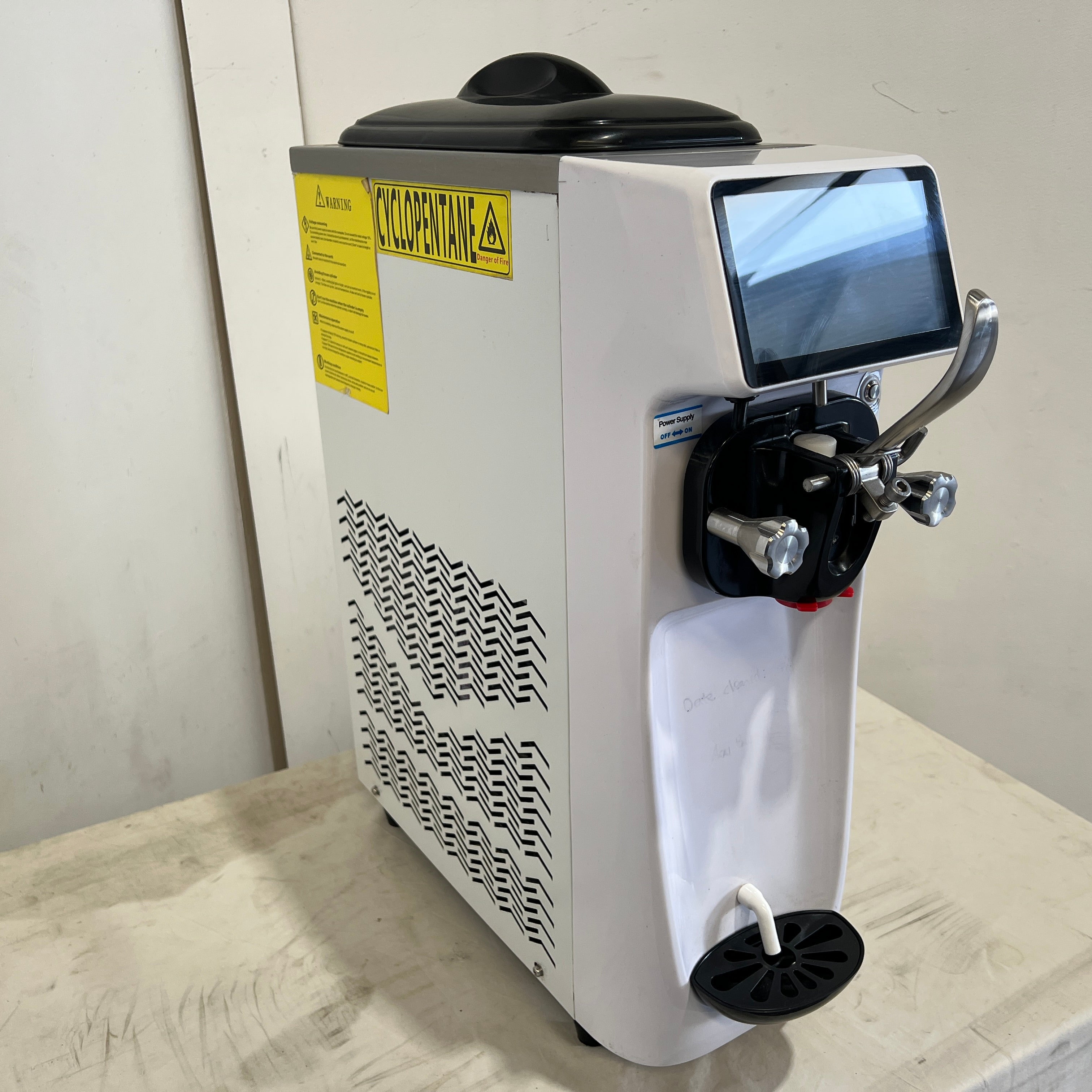 Mama Mia ST16RELW Ice Cream Machine - 822297