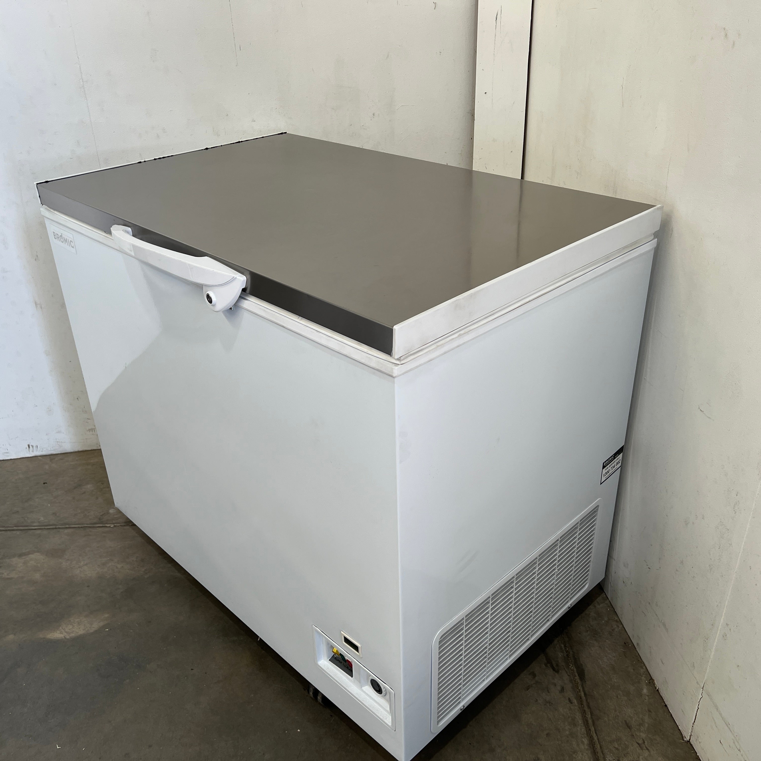Bromic CF0300FTSS-NR Chest Freezer - 822479