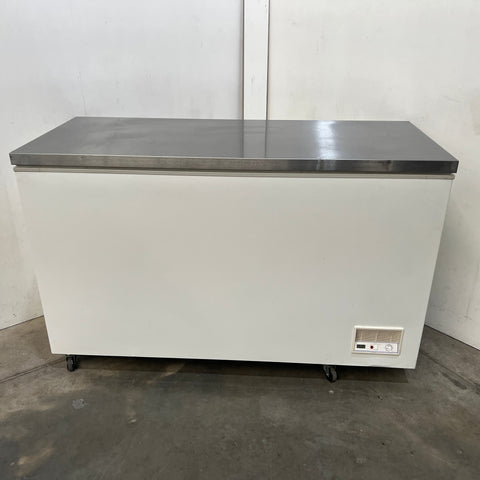 Federal BD598F Chest Freezer - 822637