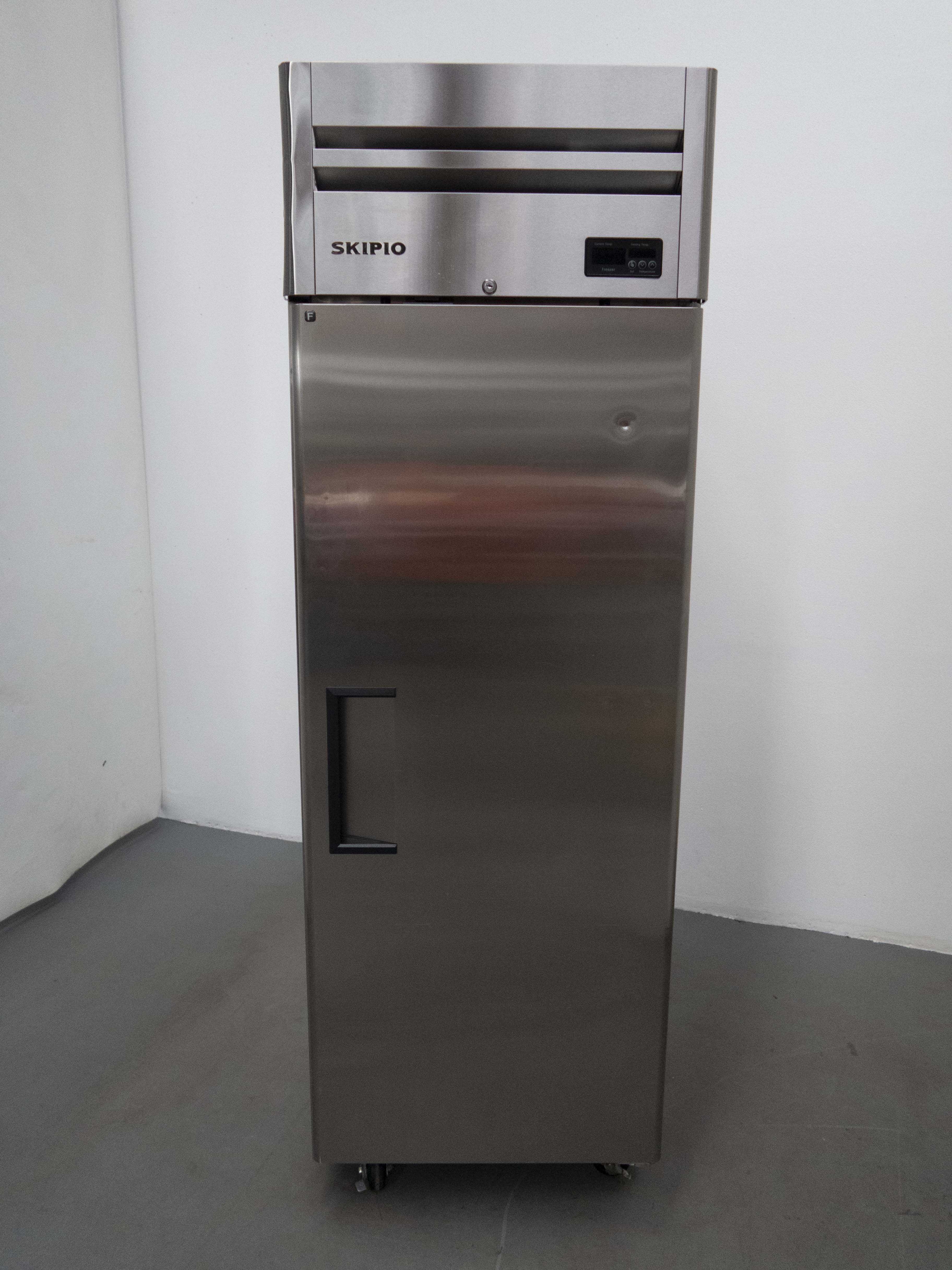 Skipio SFT25-1 Upright Freezer - 824359