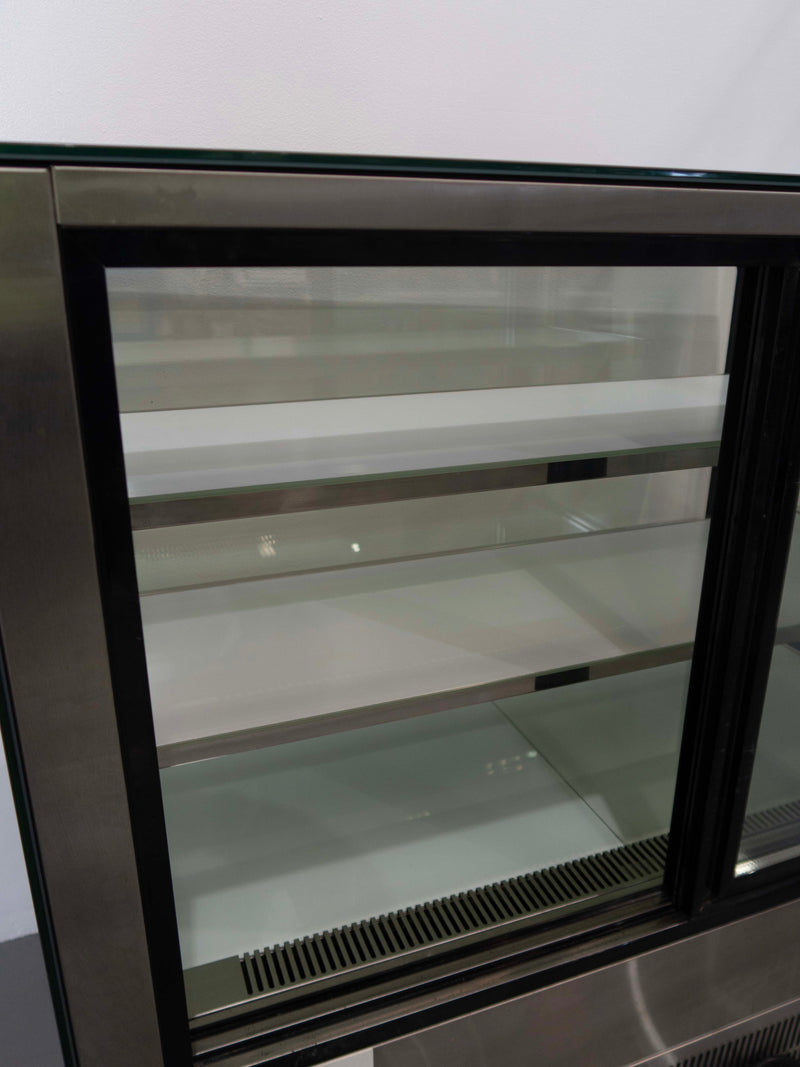 Atosa WDF127F Refrigerated Display - 825671