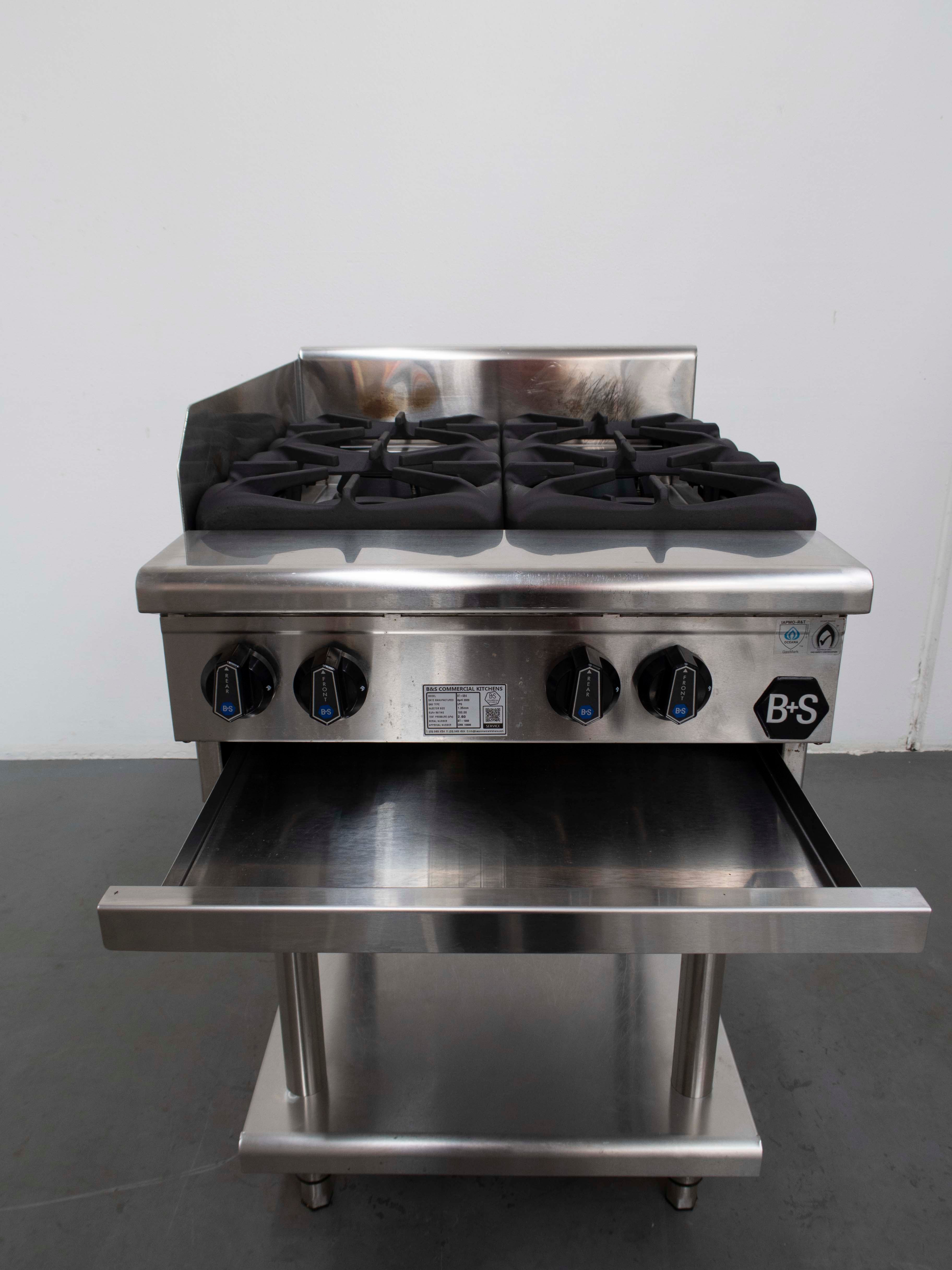 B+S BT-SB4  4 Burner Cook Top - 826236
