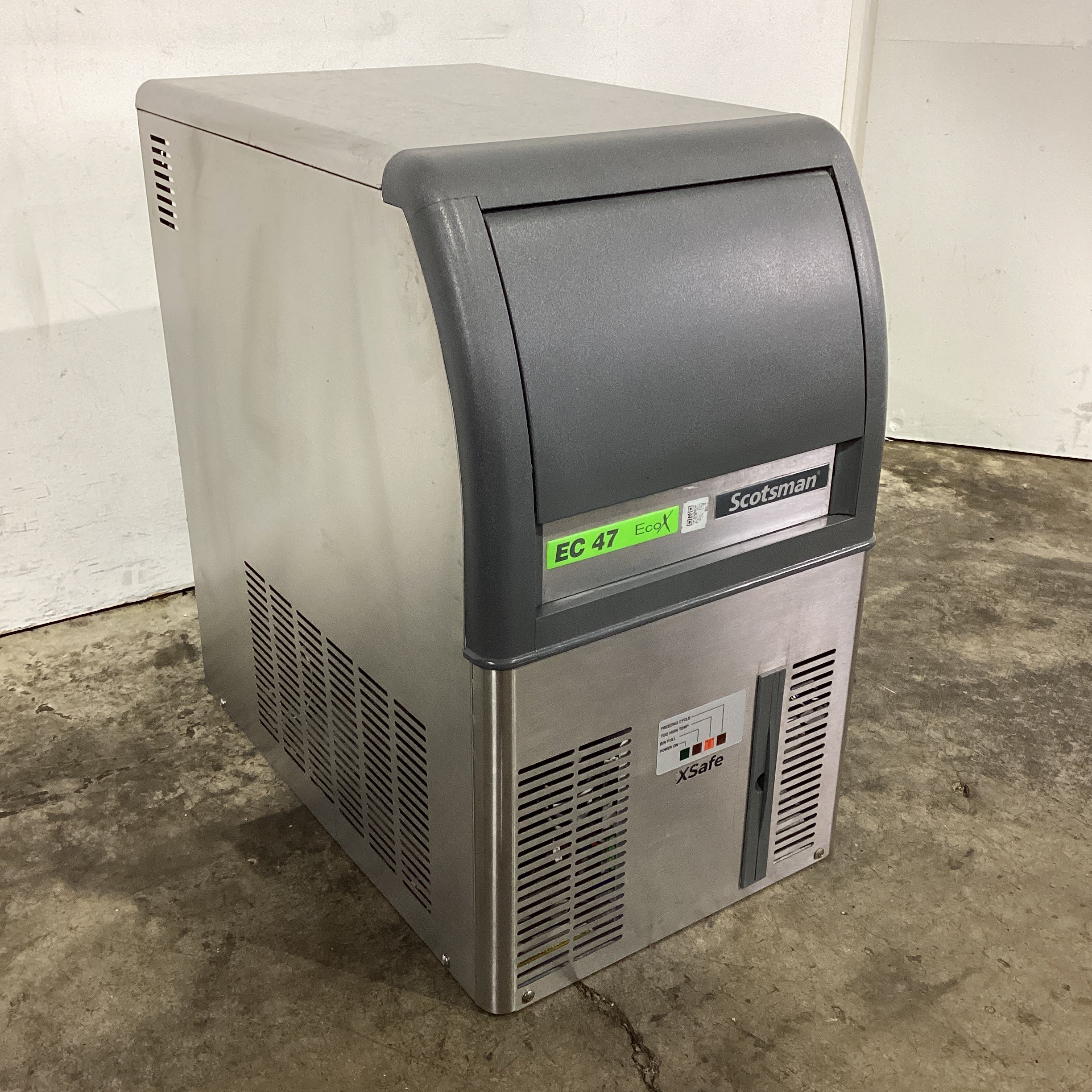 Scotsman ECM 47 AS Ice Machine - 828565