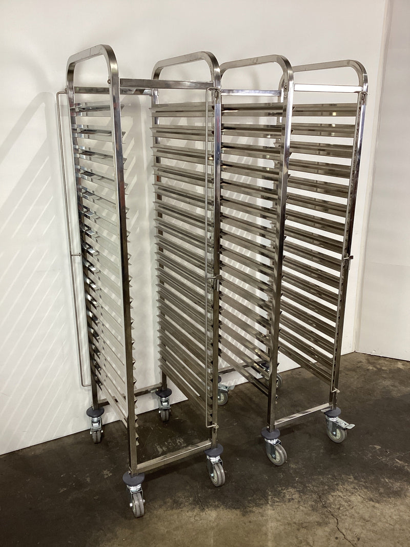 Bakers Trolleys x2 16 Tray Capacity - 851310