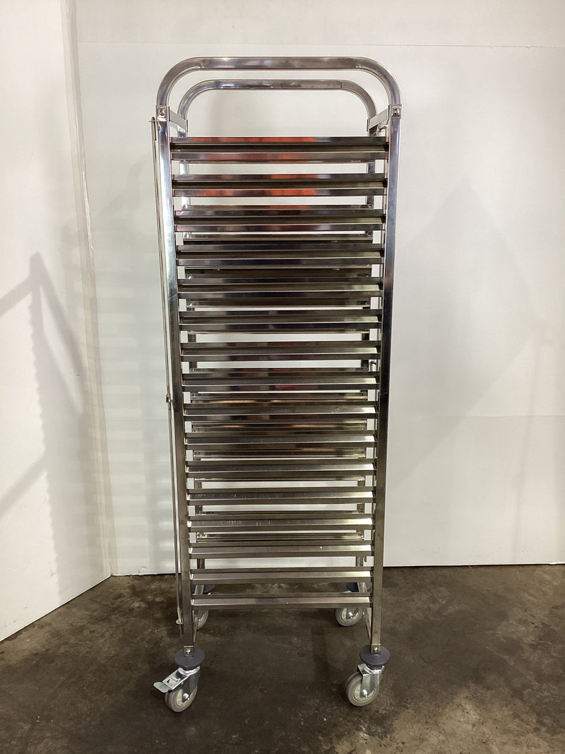 Bakers Trolleys x2 16 Tray Capacity - 851310