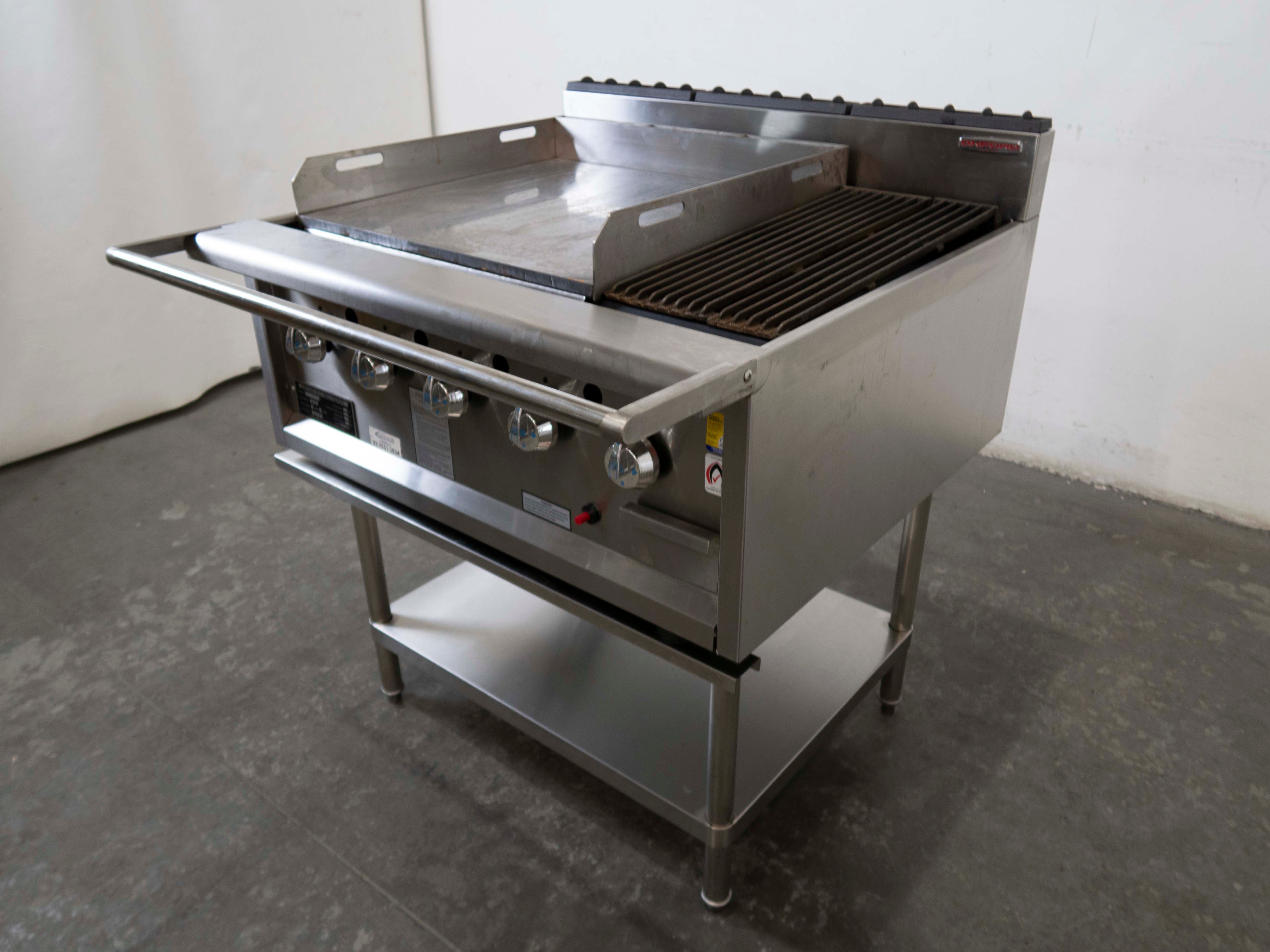 Oxford RCGD05-6H 5 Burner BBQ Chargrill with 600mm Hot Plate - 828871