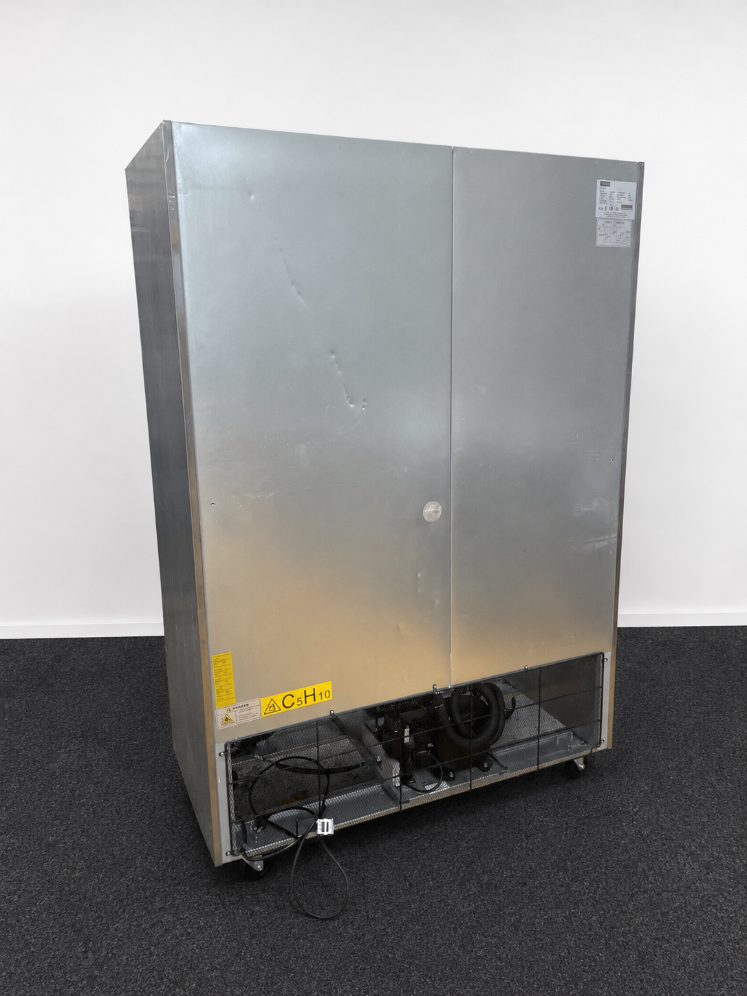 Polar GD880-A-02 Upright Freezer - 829252