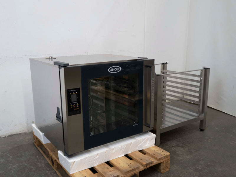 Unox XEFT-06EU-ETRV 6 Tray Combi Oven with Ventless Hood - 830568