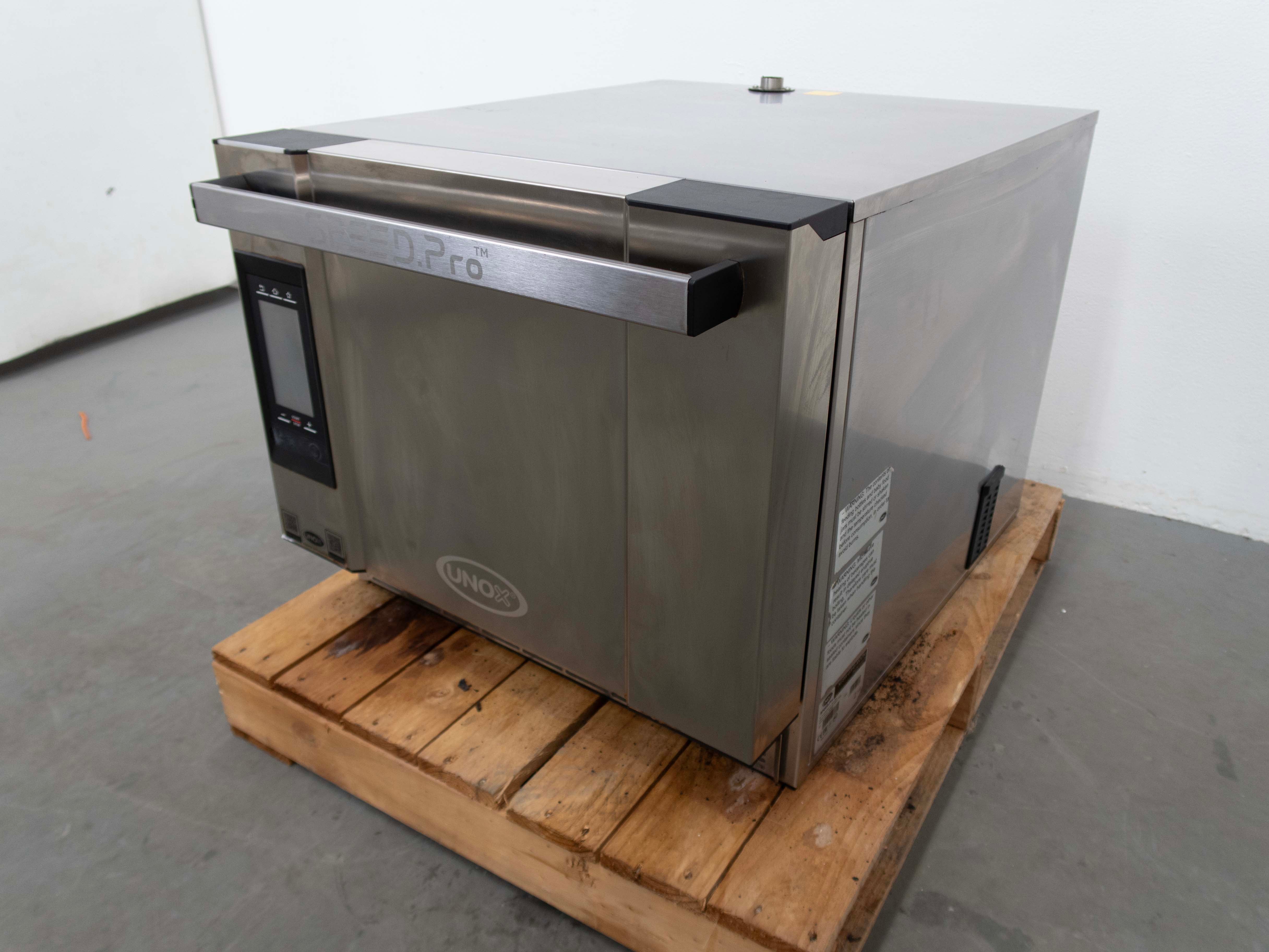 Unox XESW-03HS-MDDN Speed Oven - 831175