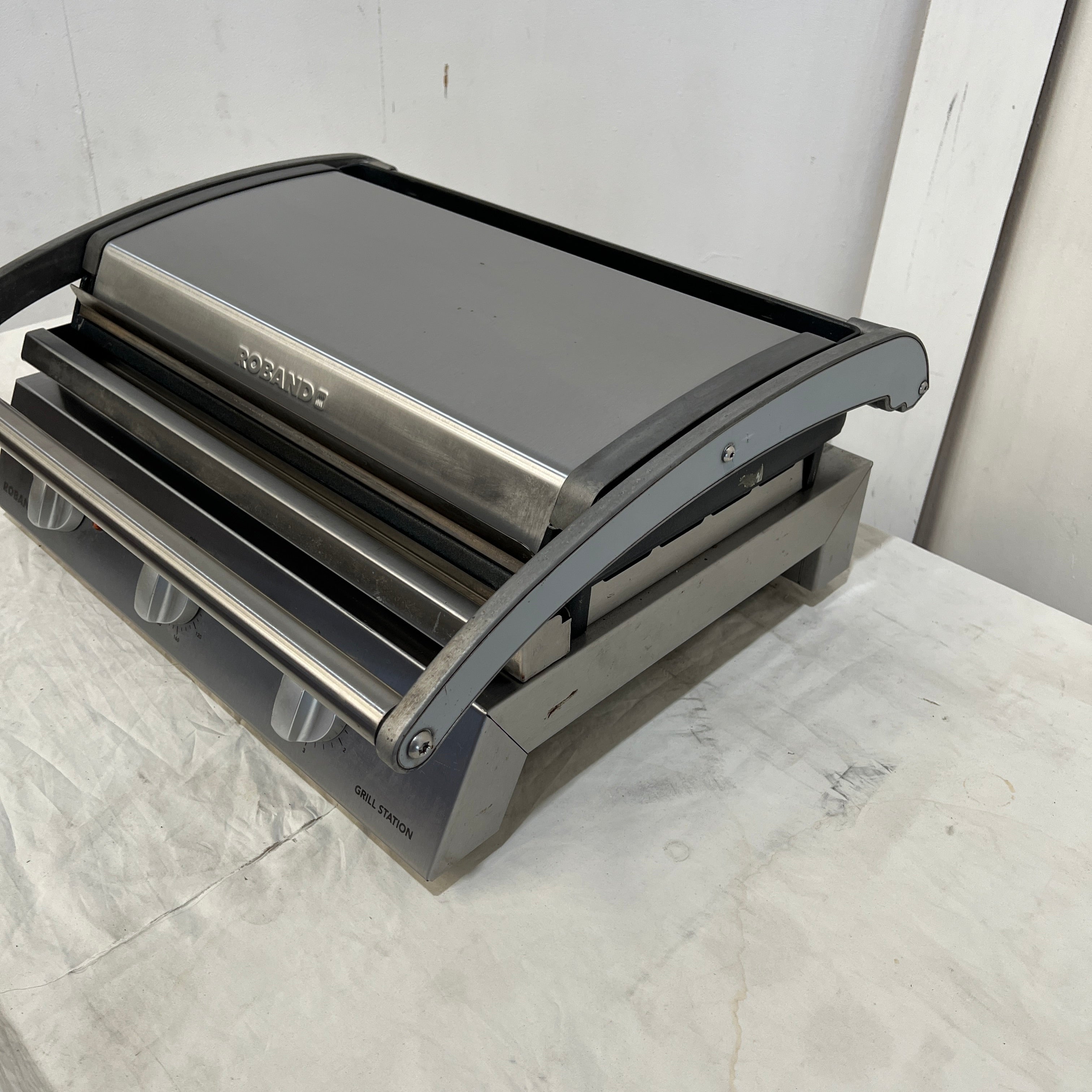 Roband GSA810ST Contact Grill - 831422