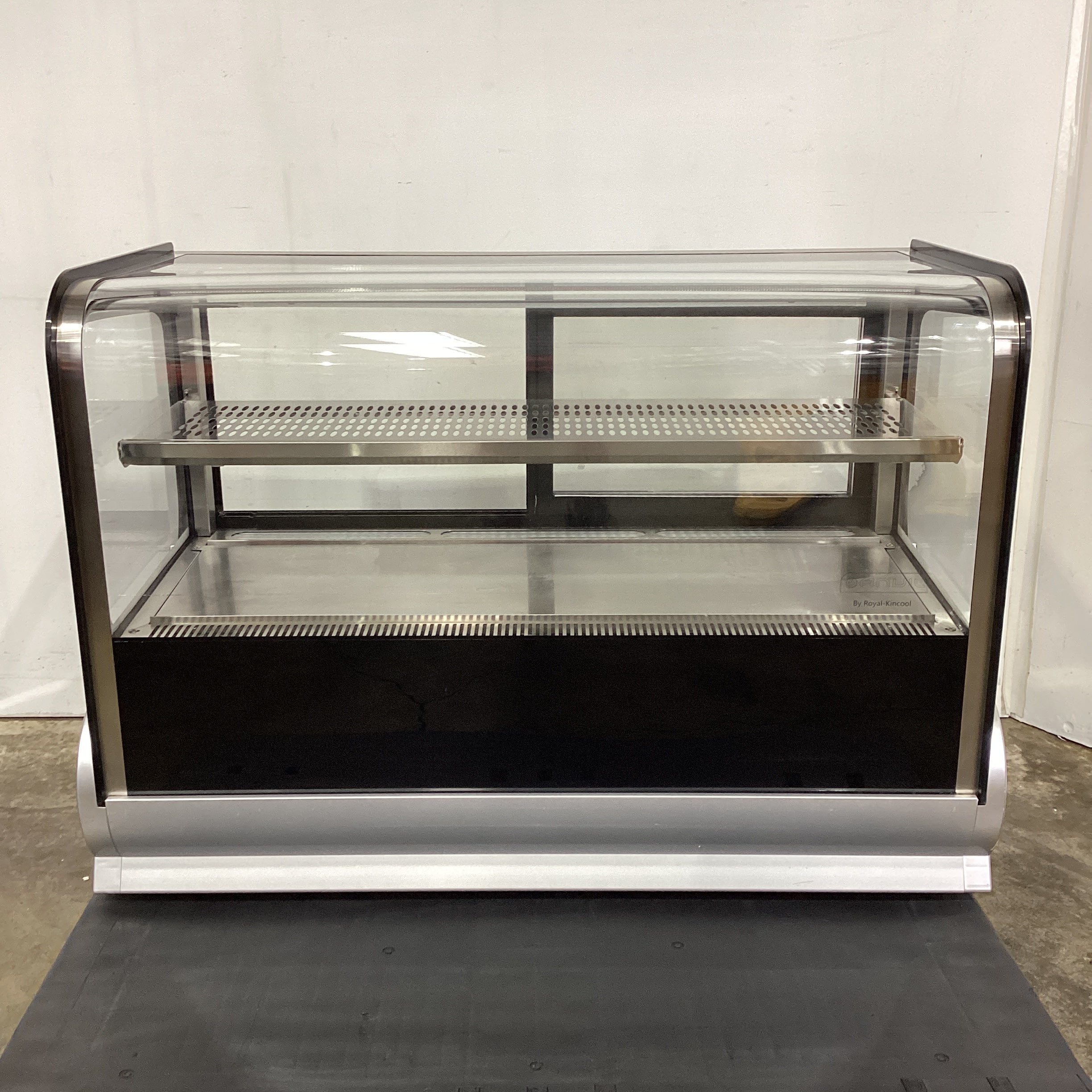 Anvil DGV0540 Cold Food Display - 831803
