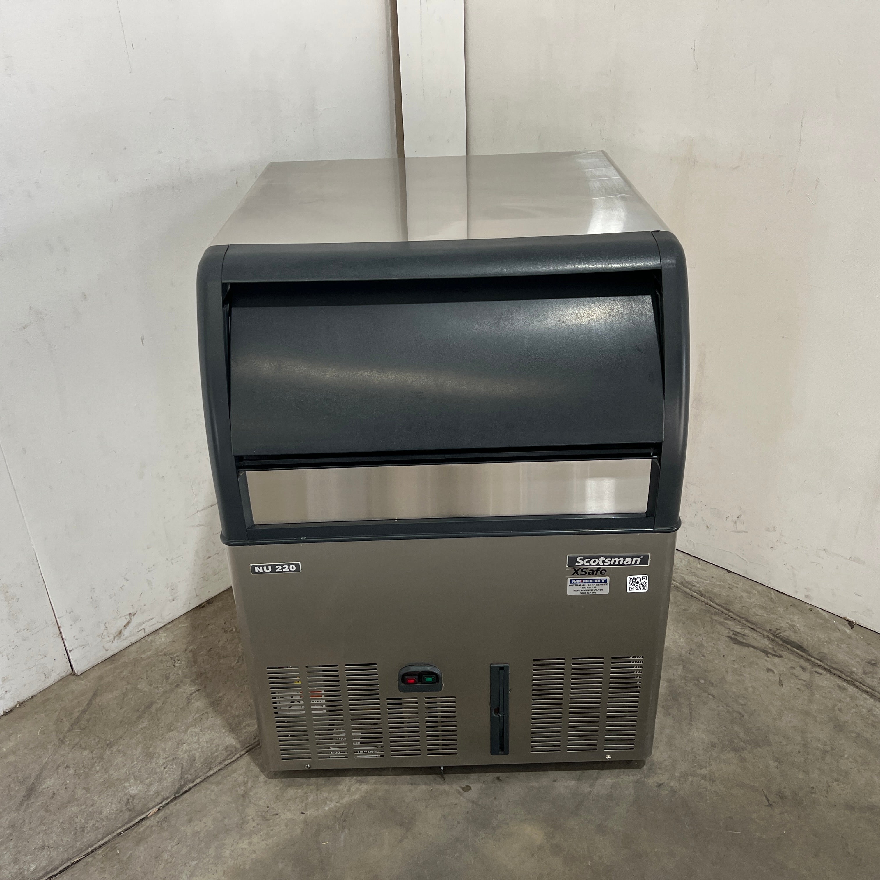 Scotsman NUH 220 AS OX Ice Machine - 831851