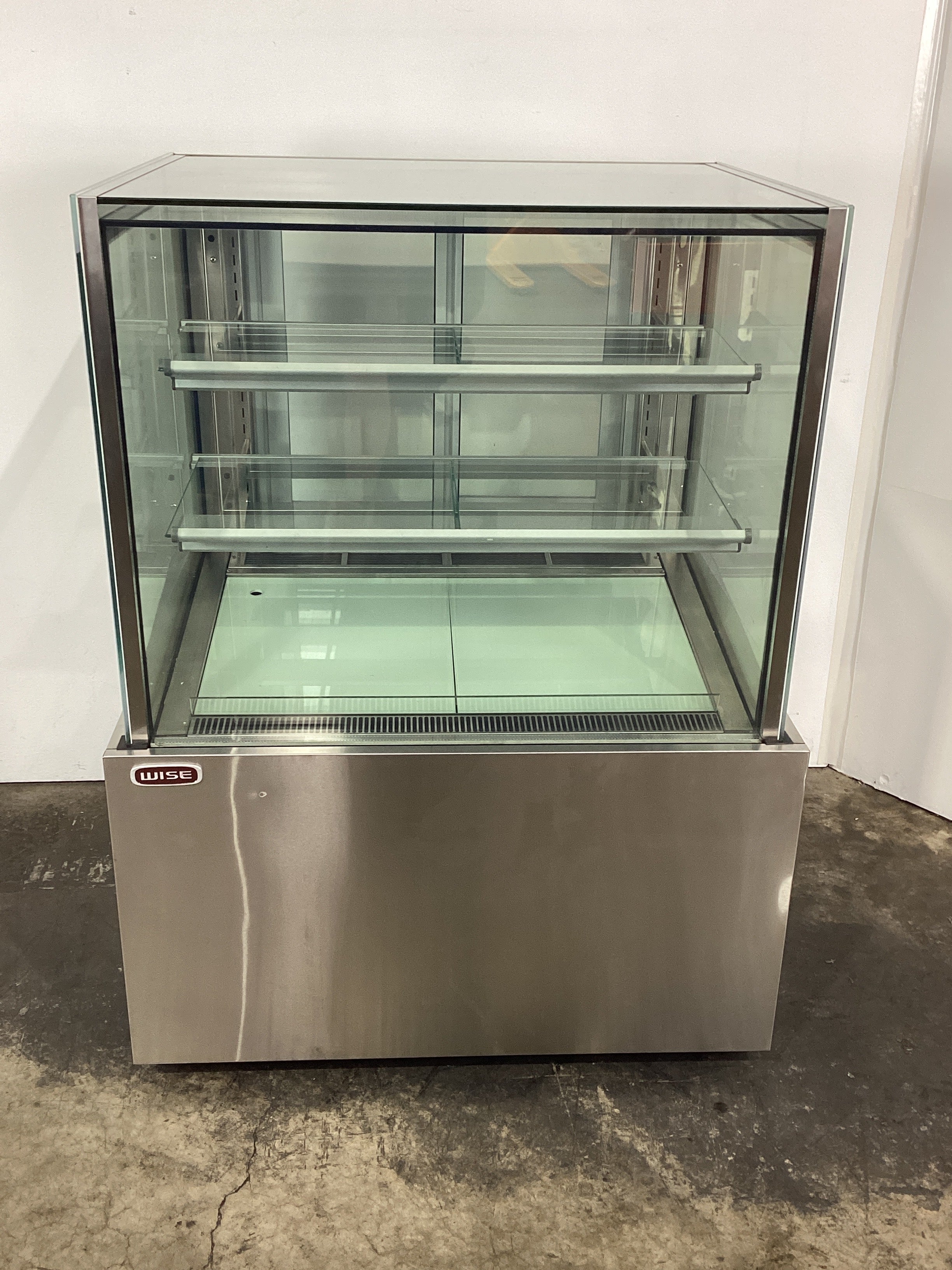 Wise AWRSC-900S Cold Food Display - 832149