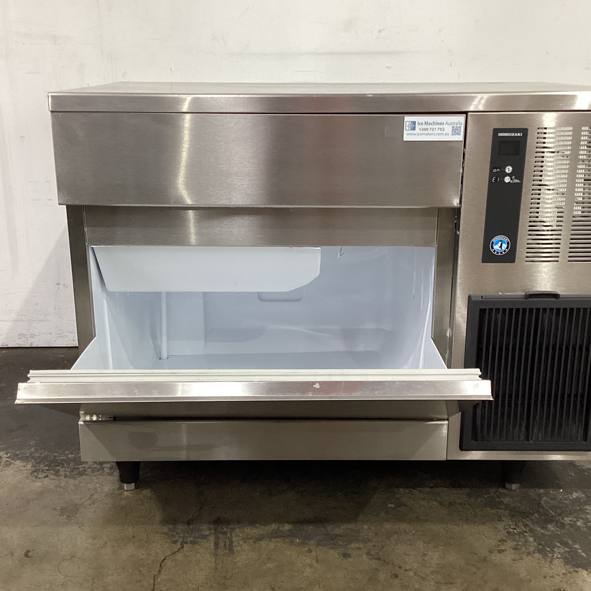 Hoshizaki IM-100CNE Ice Machine - 833660